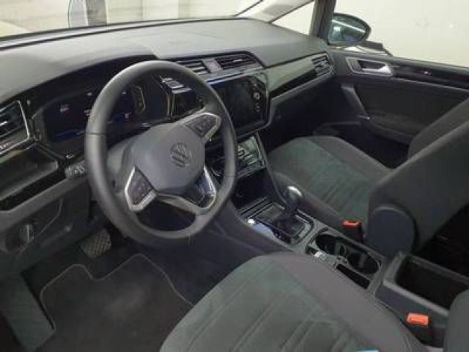 Volkswagen Touran – Bild 4