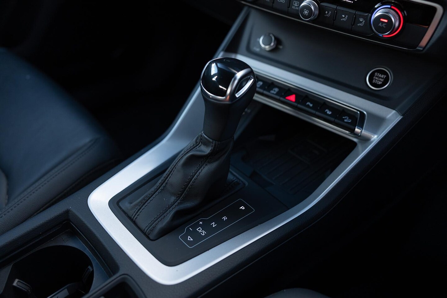 Image about Audi Q3 40 TFSI quattro S tronic