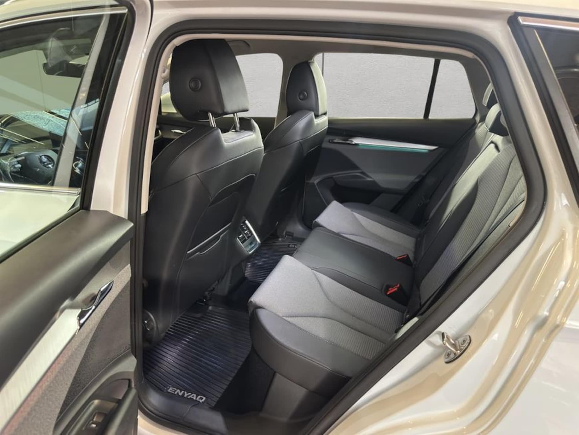 Skoda Enyaq 80X