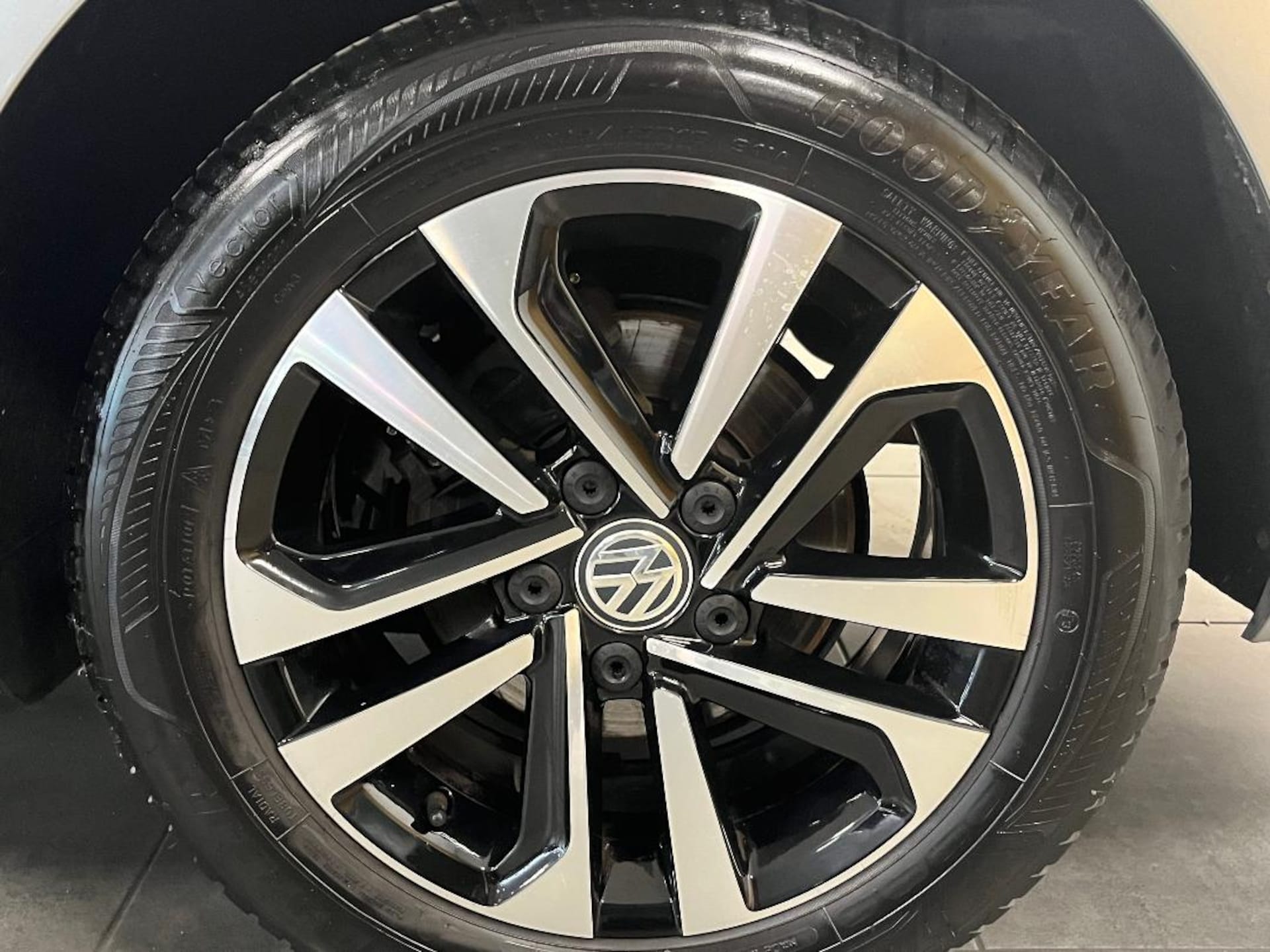Volkswagen Golf Variant IQ.DRIVE