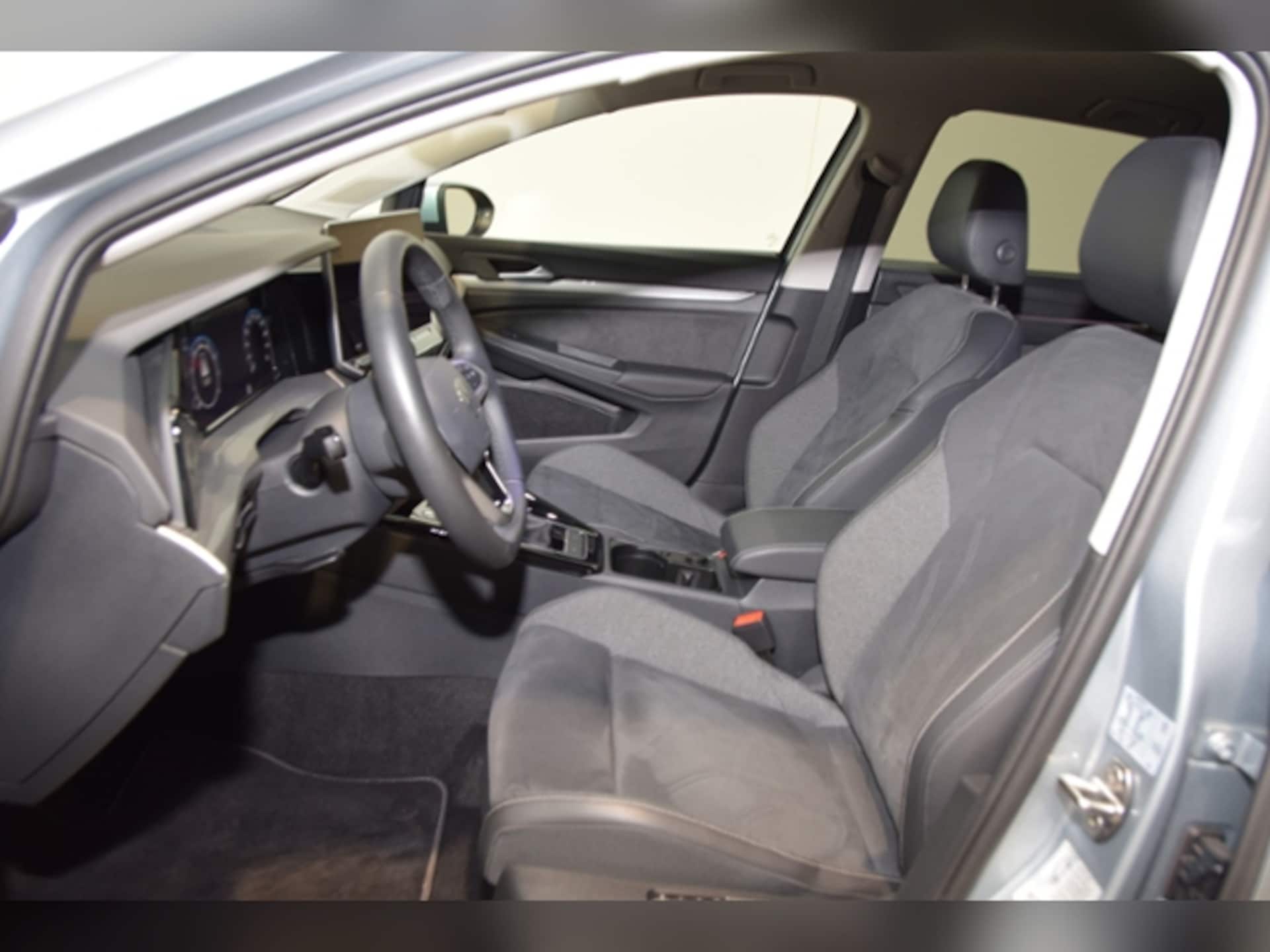 Volkswagen Golf Style