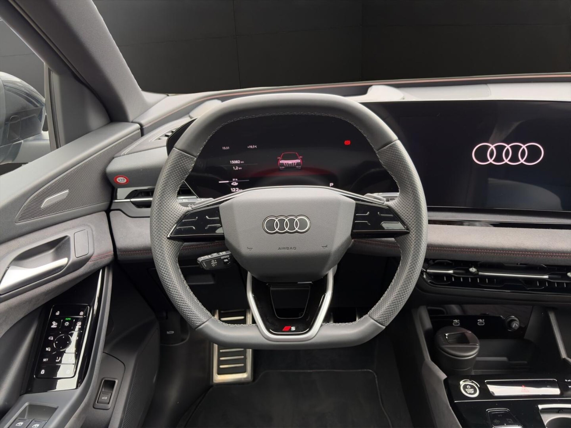 Audi Q6 SUV e-tron