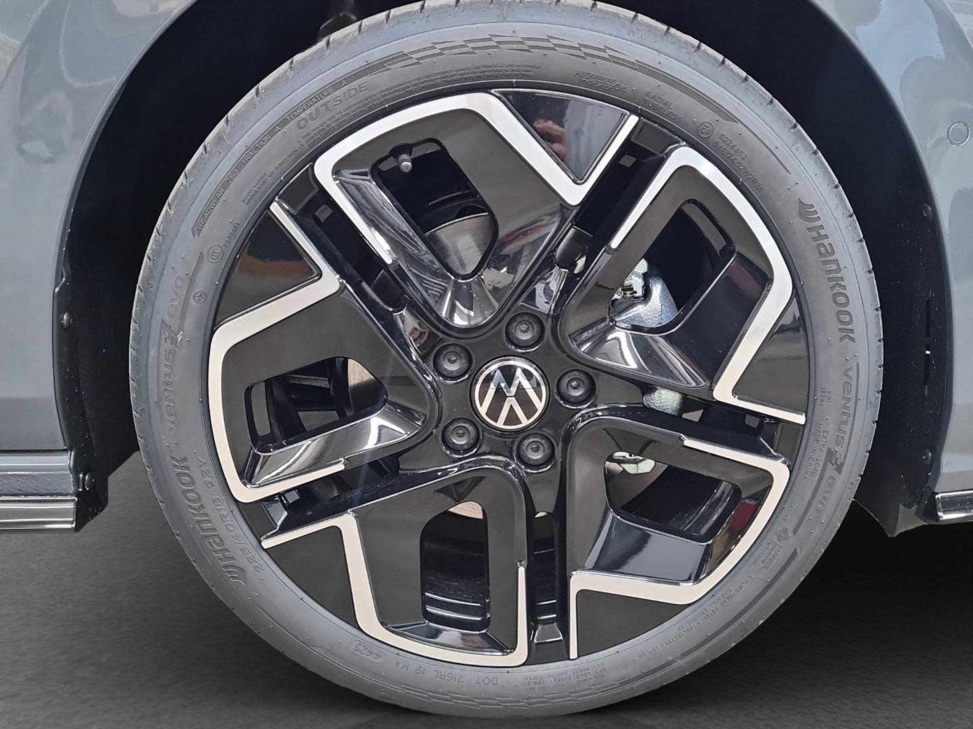 Volkswagen Golf Variant R-Line