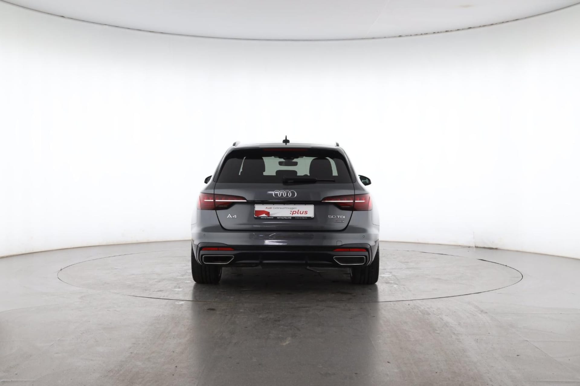 Audi A4 Avant S line