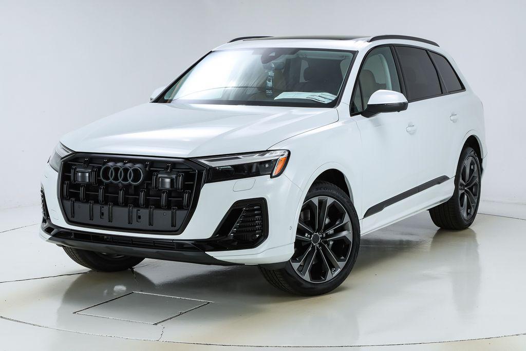 2026 Audi Q7 55 Premium Plus quattro Tiptronic's photo