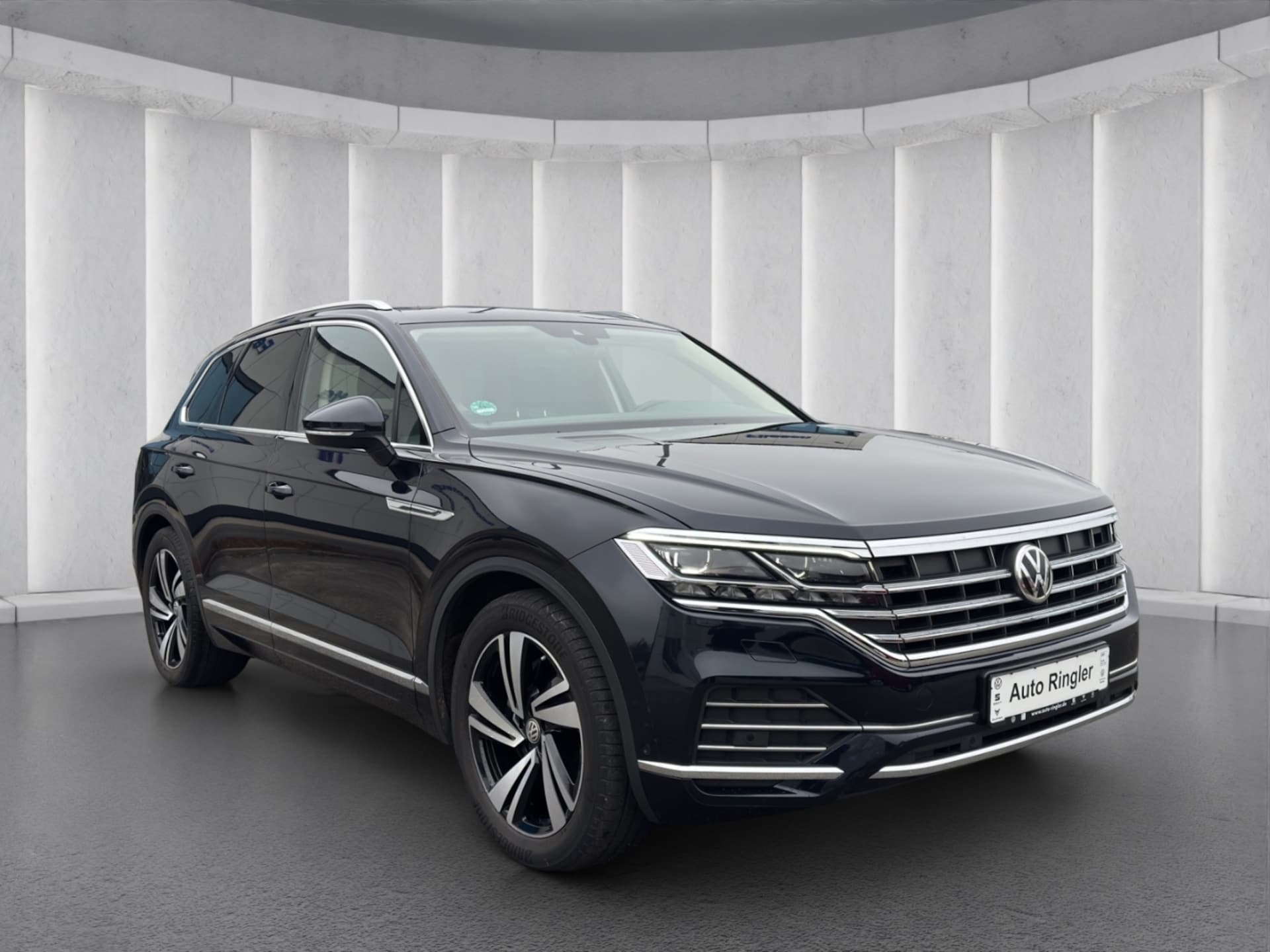 Volkswagen Touareg Basis-Modell