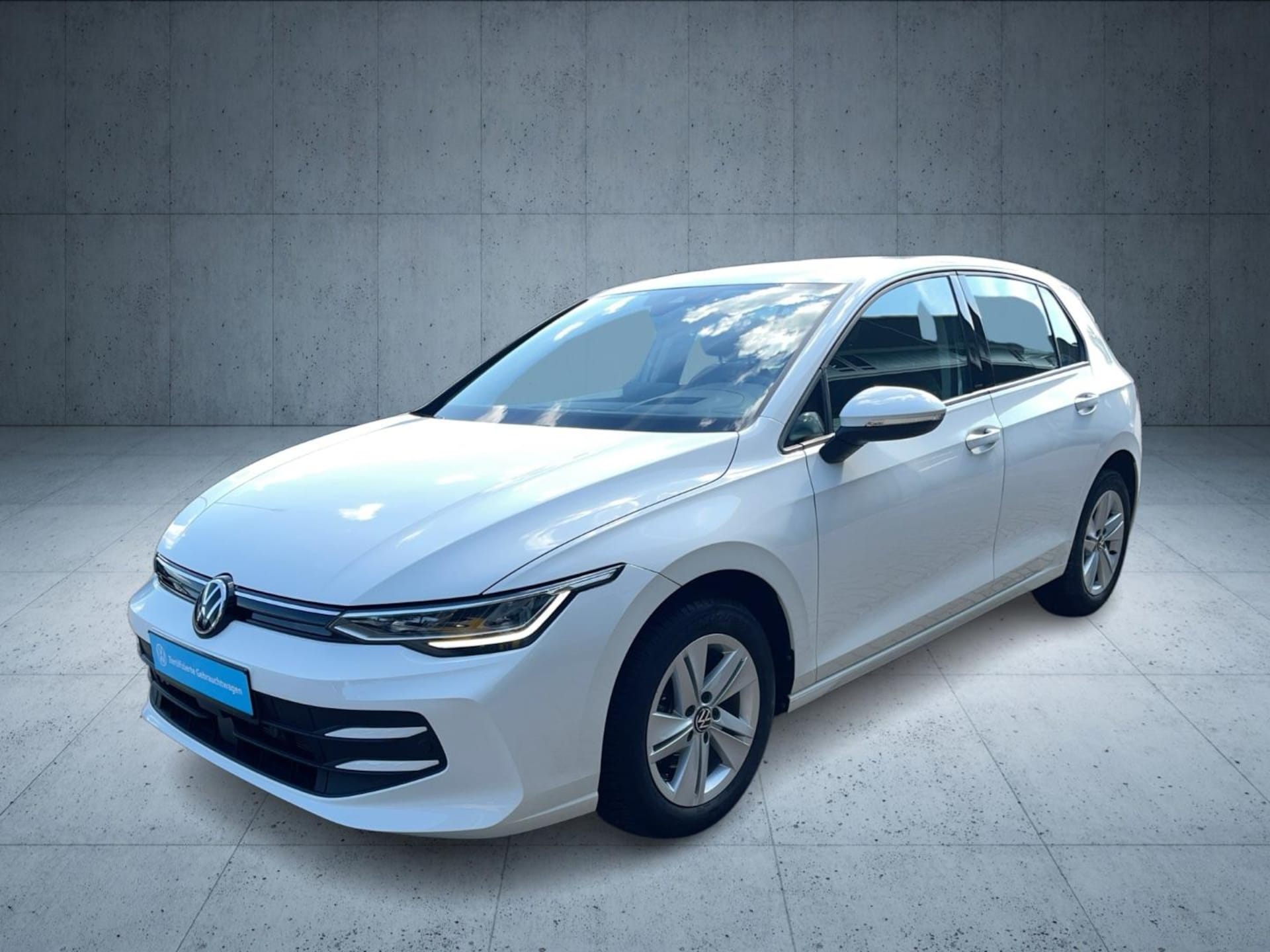 Volkswagen Golf Life