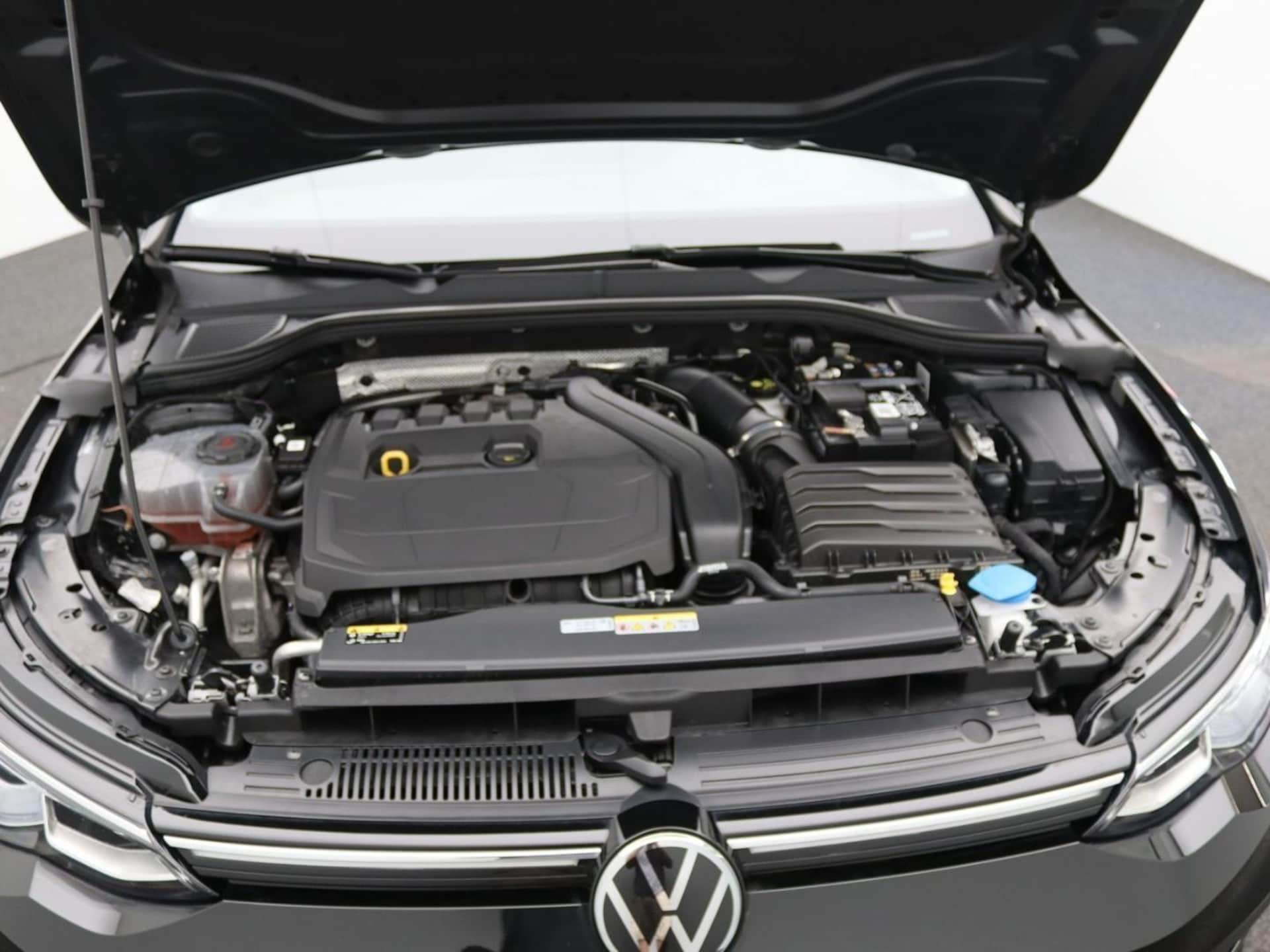 Volkswagen Golf Style