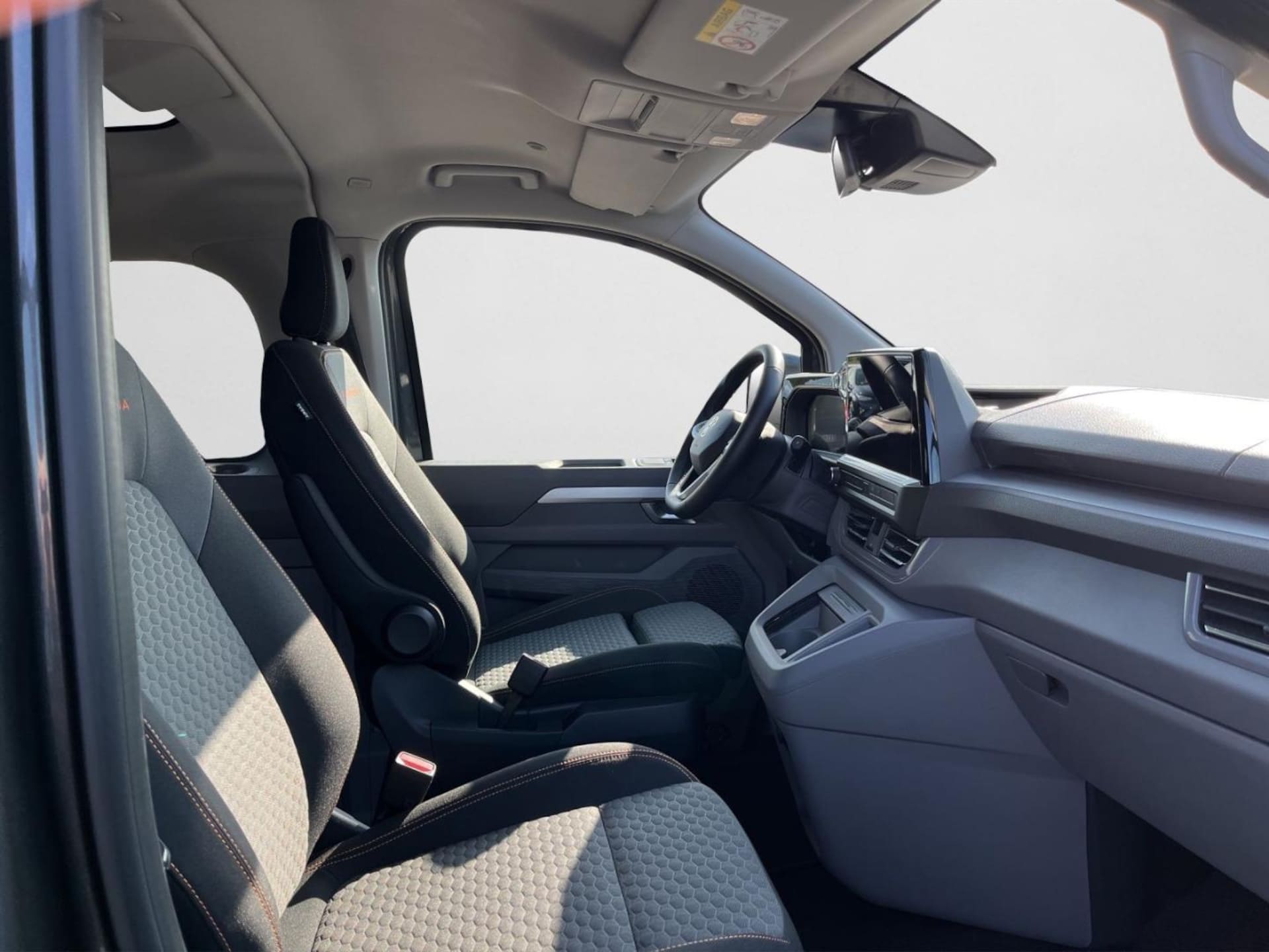 Volkswagen e-Caravelle Life