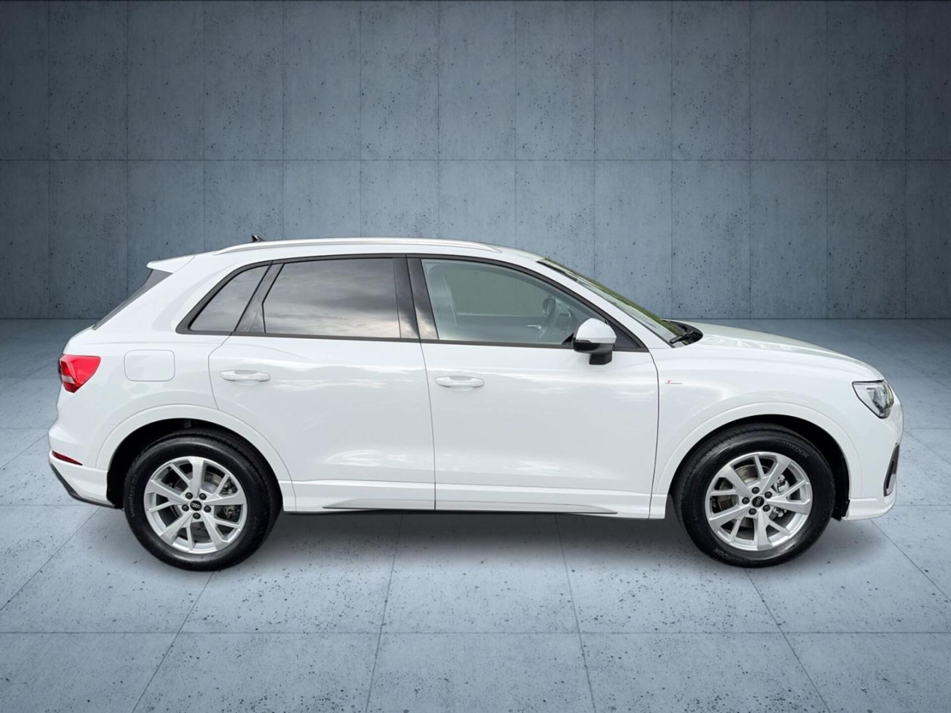 Audi Q3 SUV S line