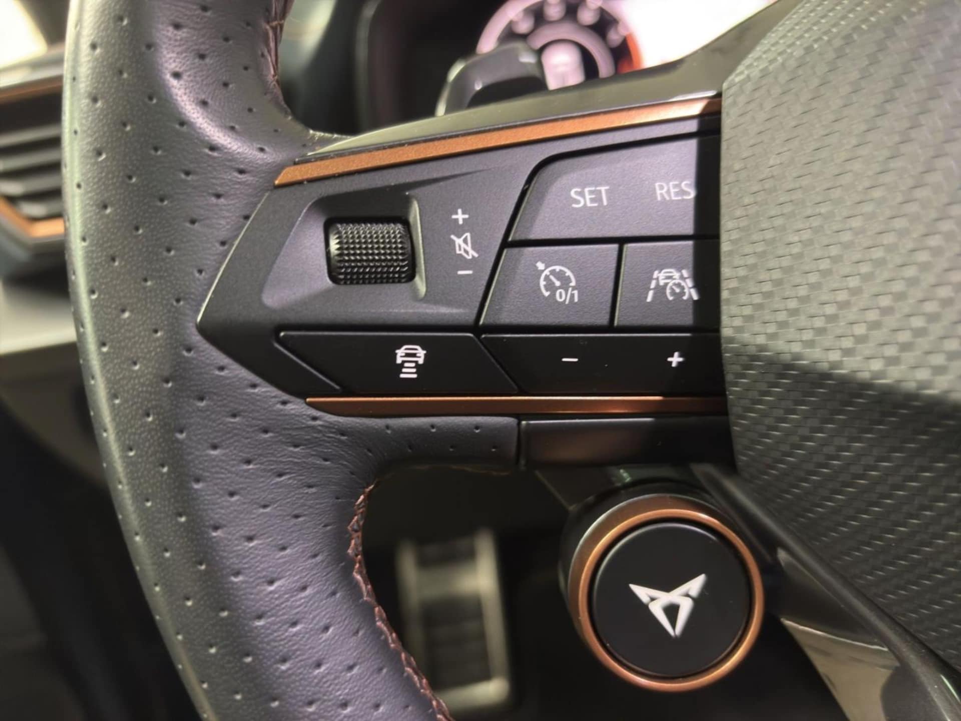 CUPRA Formentor VZ5