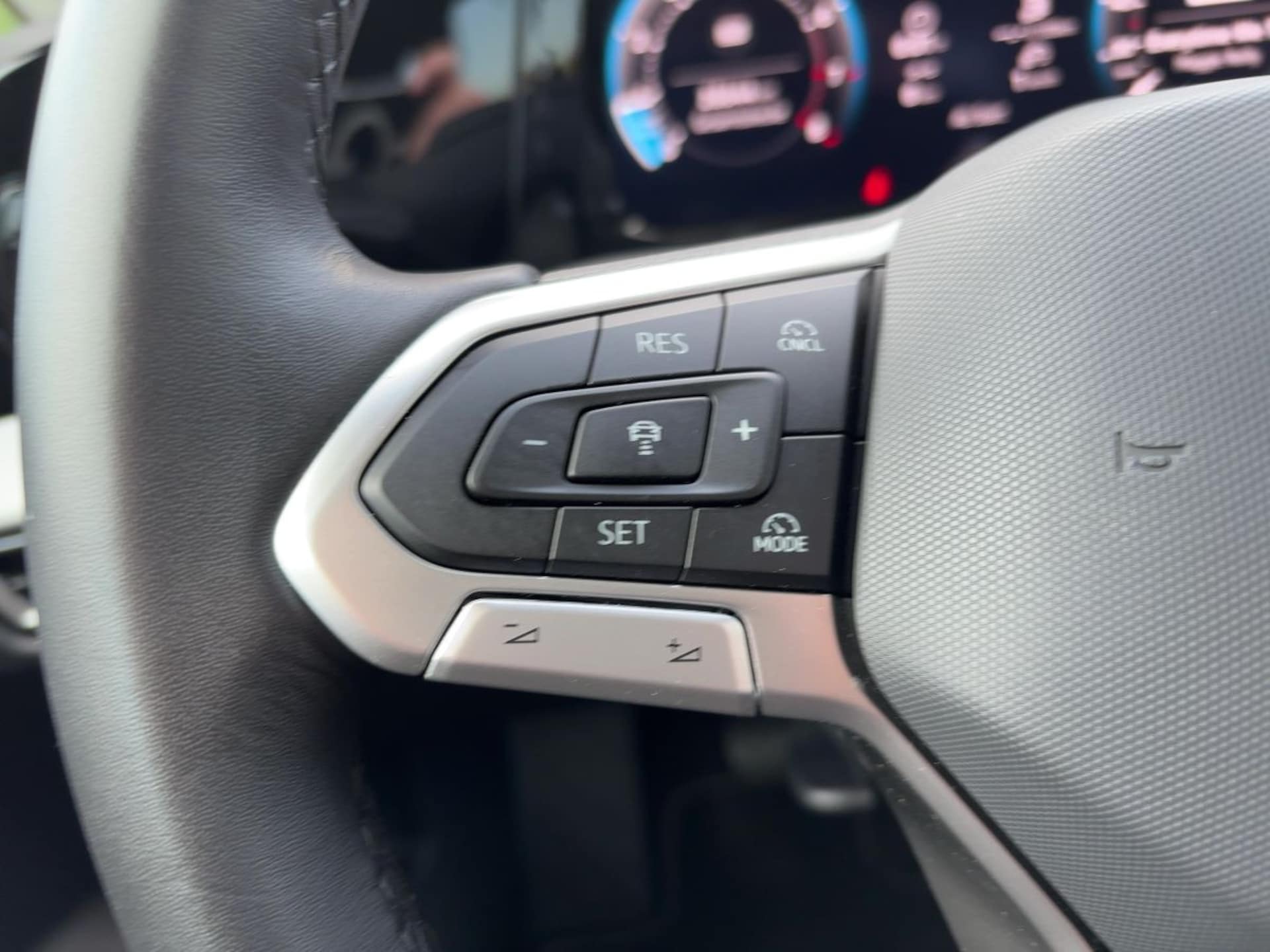 Volkswagen Golf Variant Life