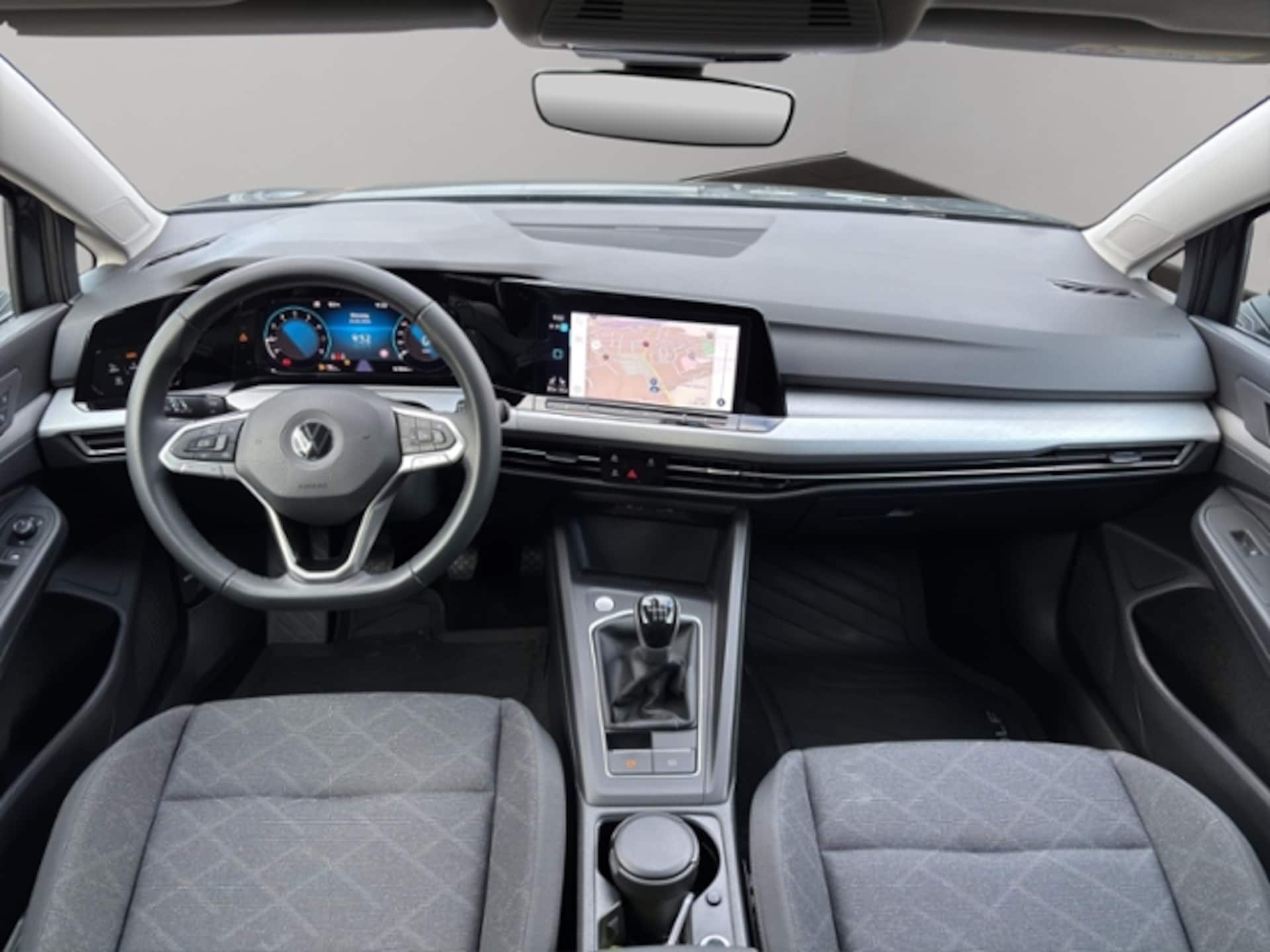 Volkswagen Golf Life