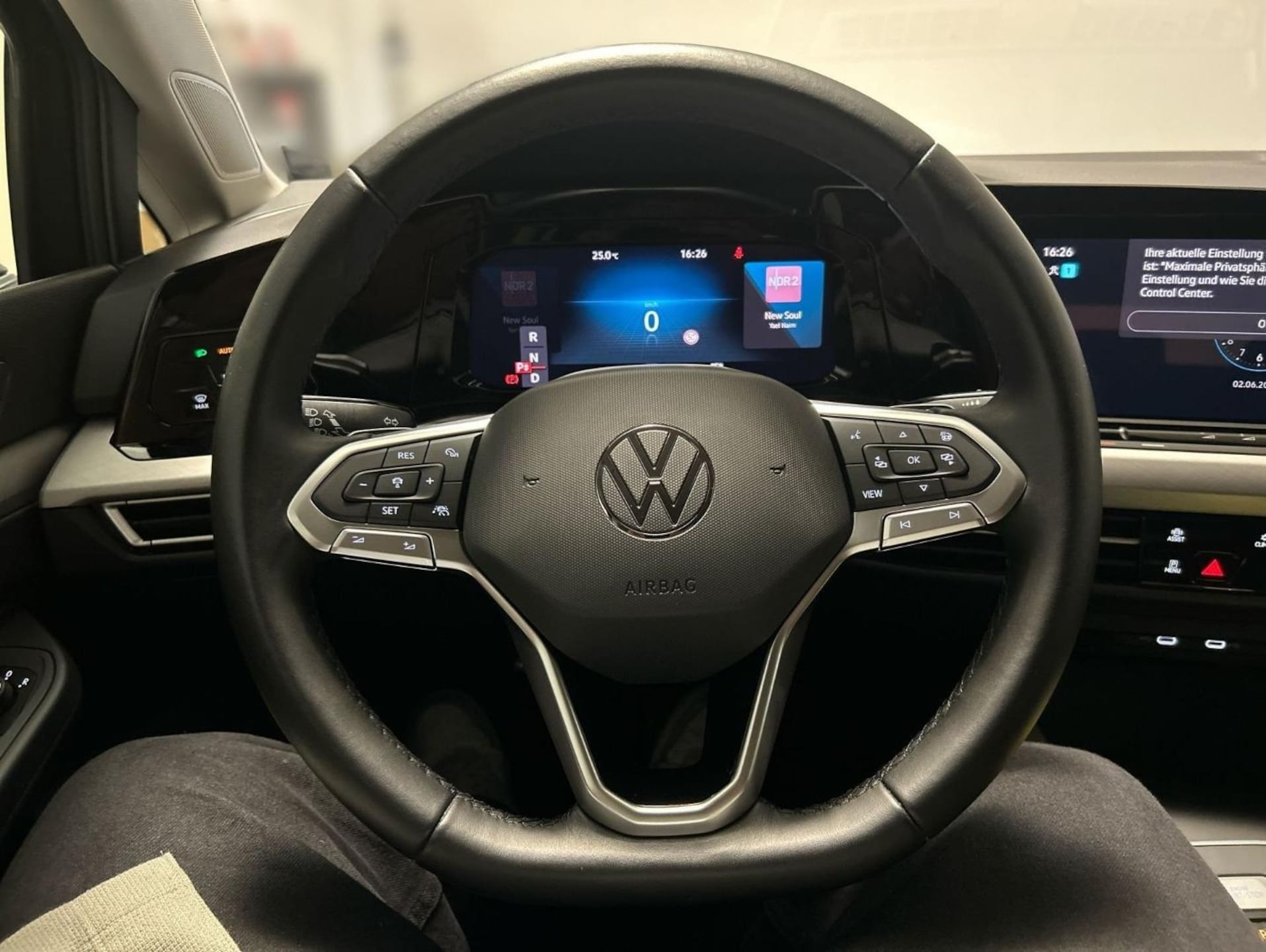 Volkswagen Golf Variant Life