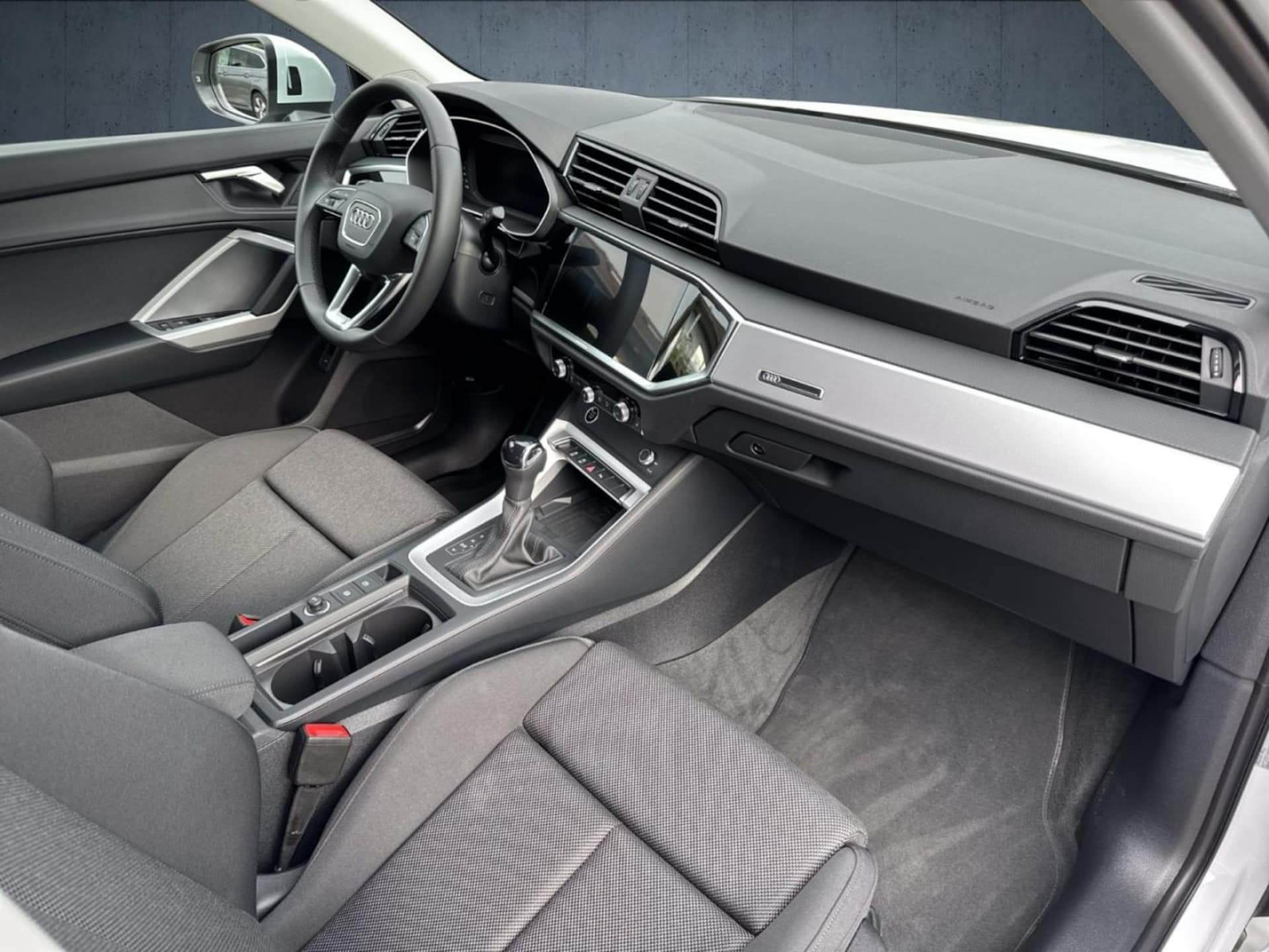 Audi Q3 SUV S line