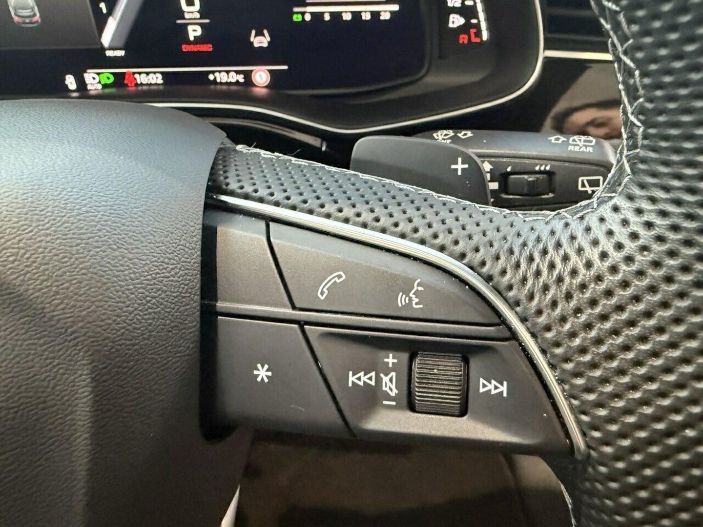 Image about Audi Q7 S line 50 TDI quattro tiptronic
