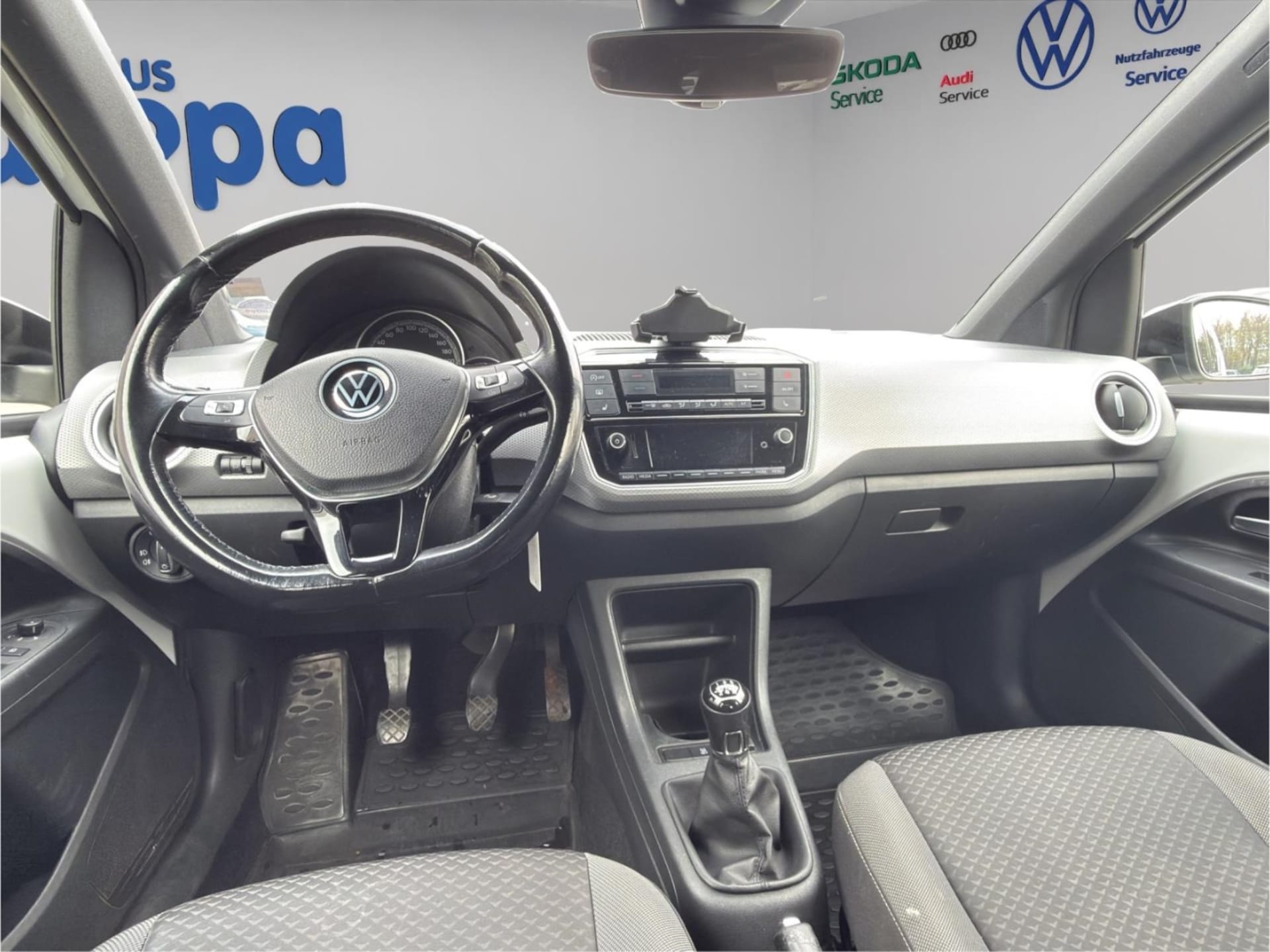 Volkswagen up! ACTIVE