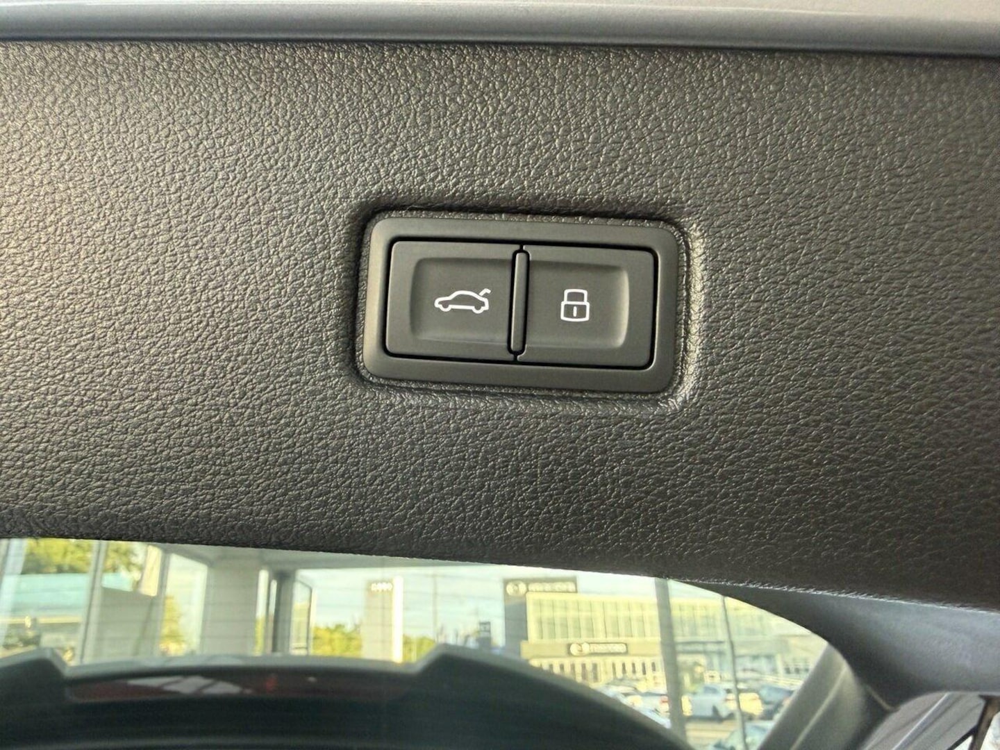 Image about Audi Q7 S line 50 TDI quattro tiptronic