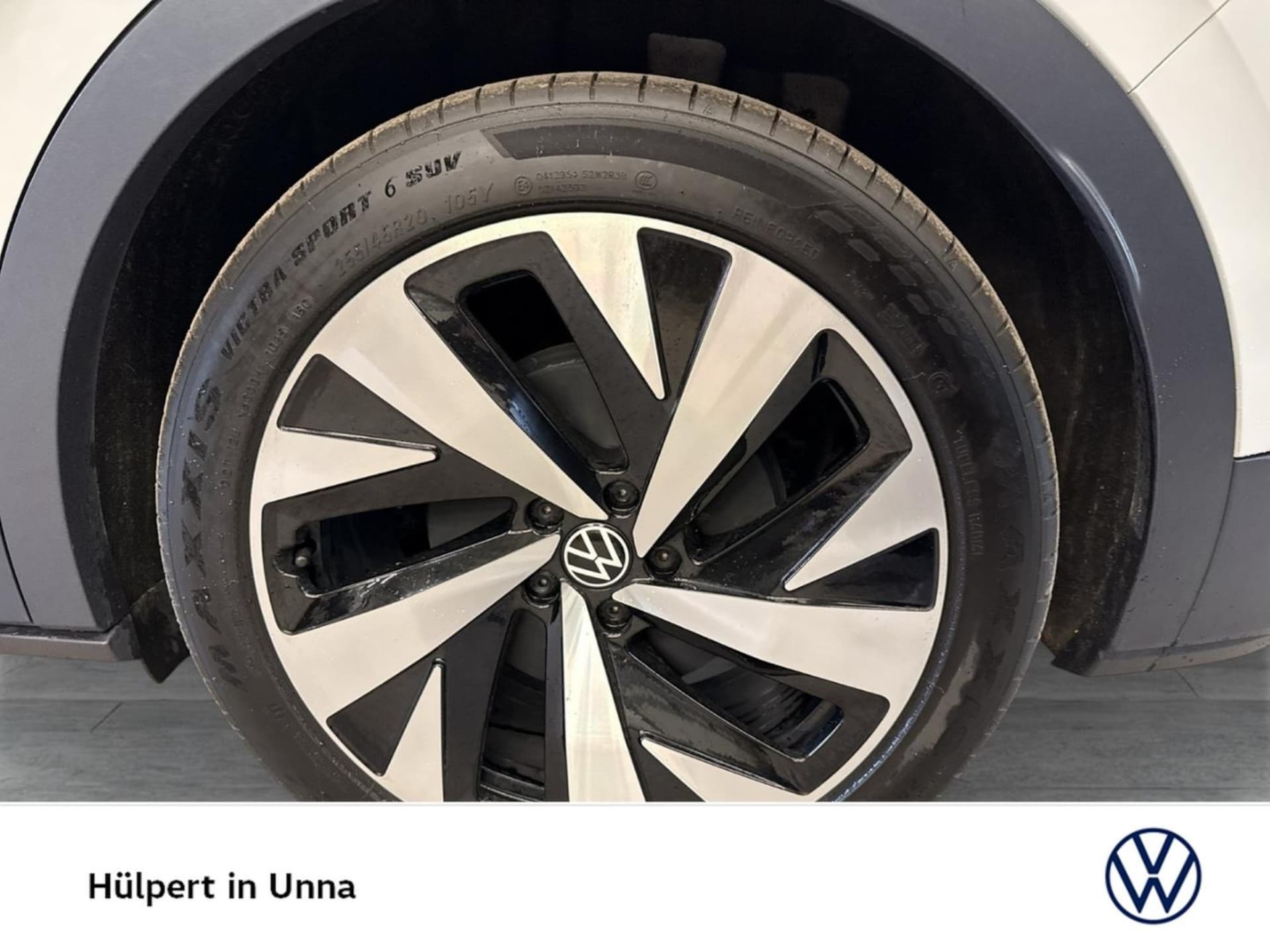 Volkswagen ID.4 1st