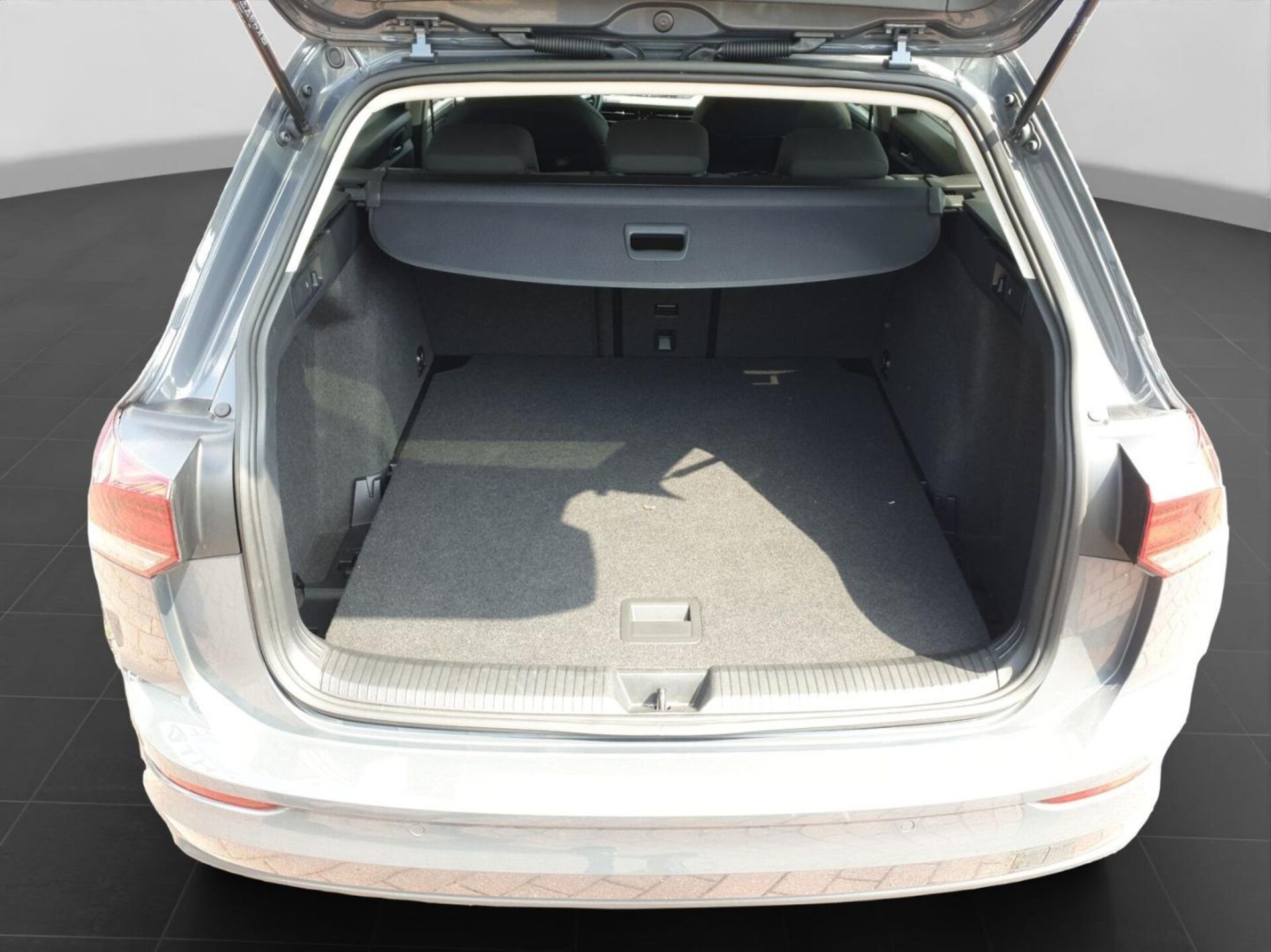 Volkswagen Golf Variant Life