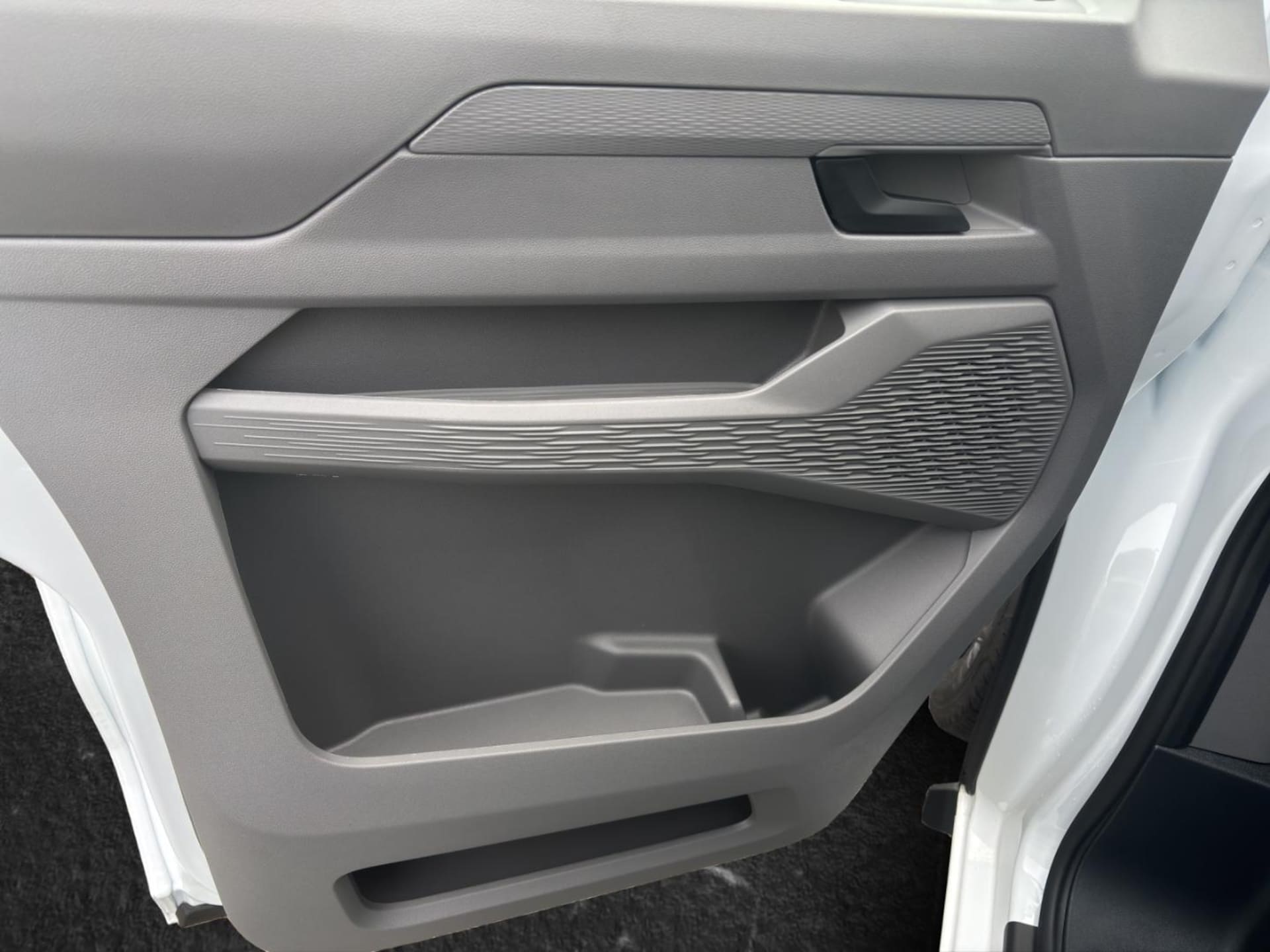 Volkswagen Transporter Kasten langer Radstand