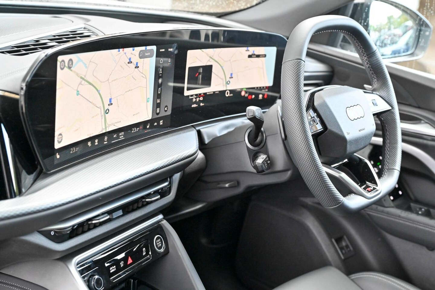 Image about Audi Q5 SUV e-hybrid quattro S tronic