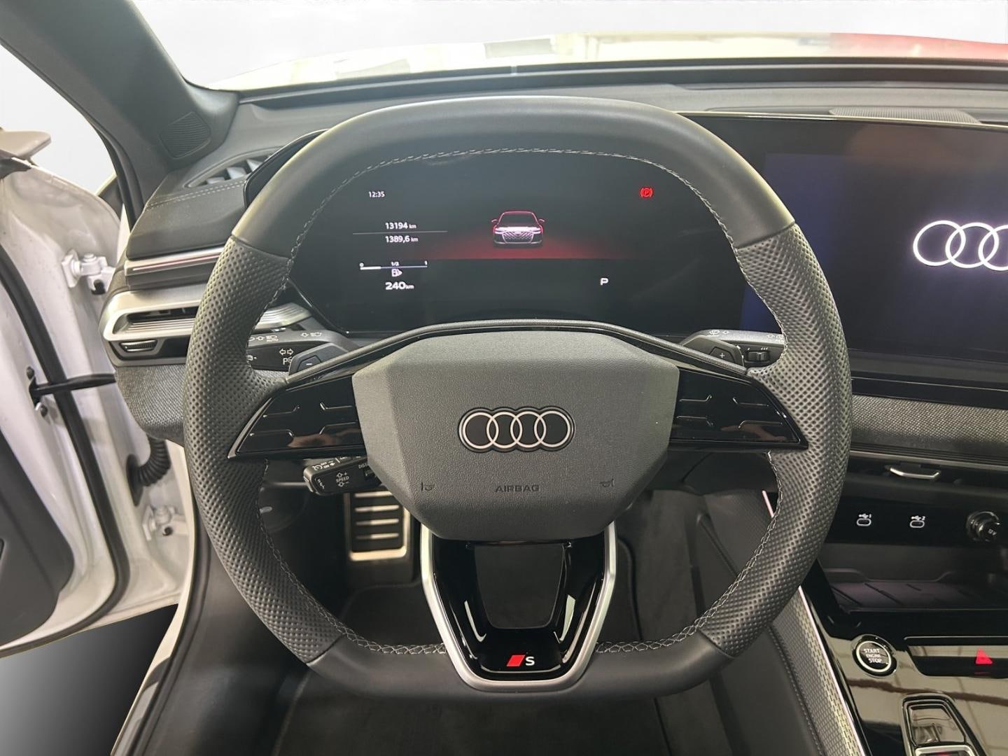 Bild über Audi A6 Avant TDI quattro 150 kW S tronic - für weitere Informationen kontaktieren Sie den Audi Partner