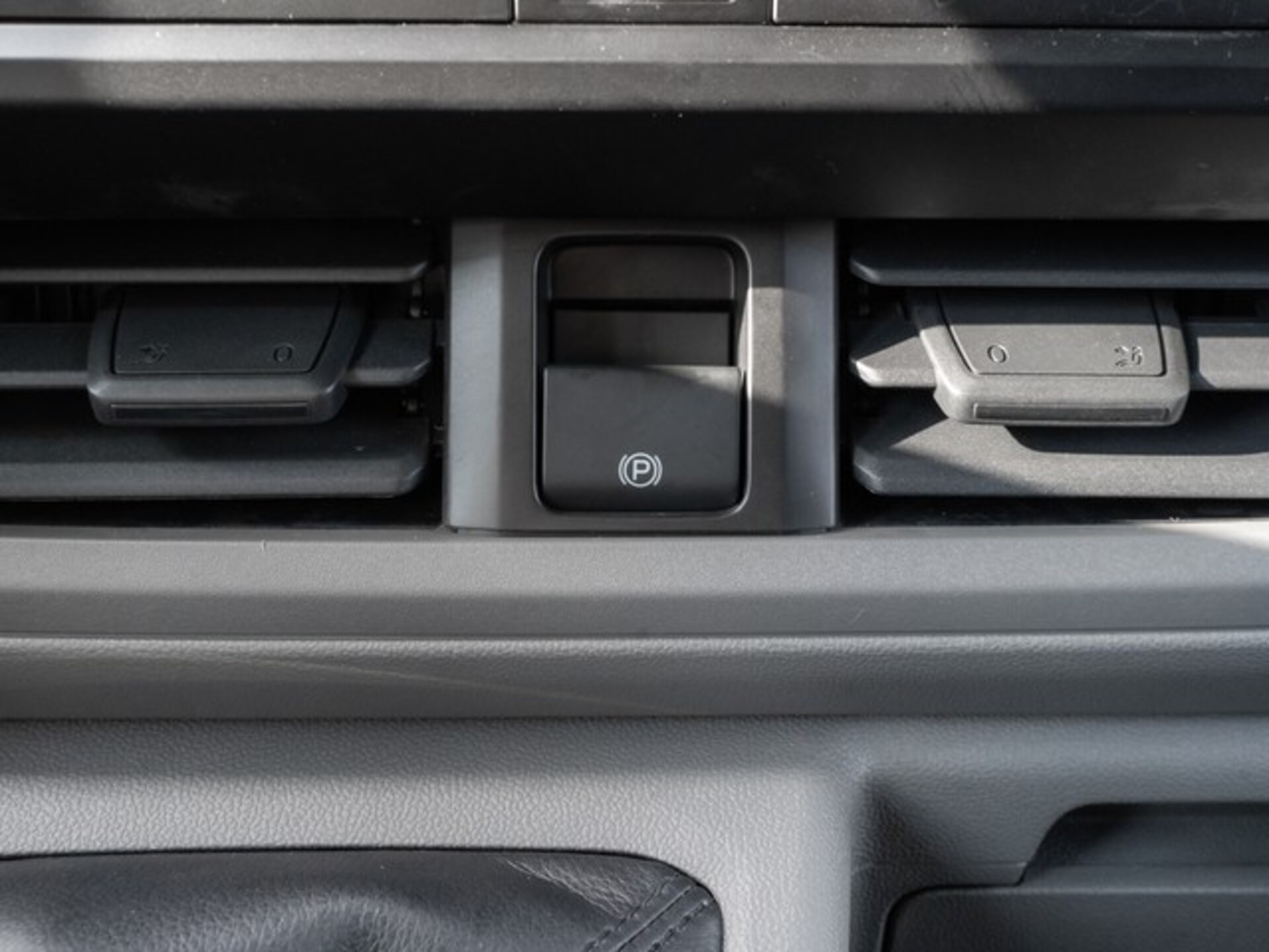 Volkswagen Transporter Kasten kurzer Radstand