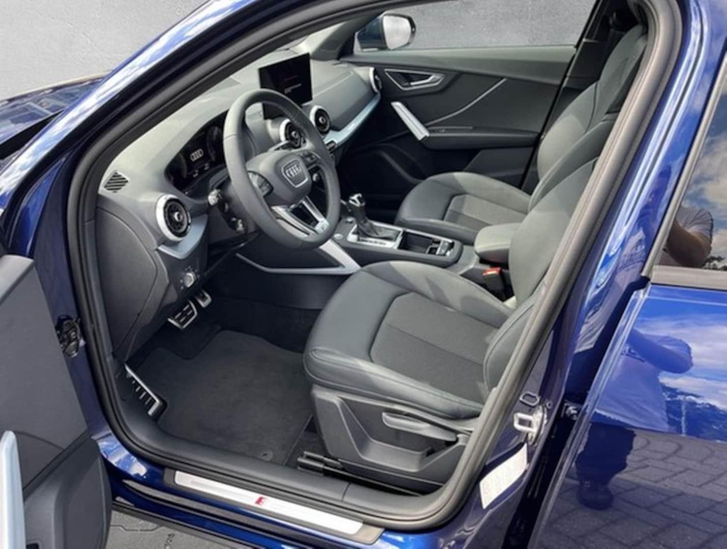 Bild über Audi Q2 S line 35 TDI S tronic - für weitere Informationen kontaktieren Sie den Audi Partner