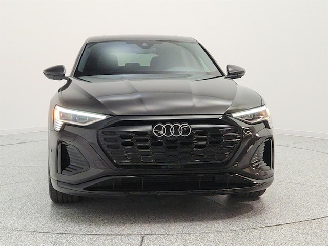 2024 Audi Q8 Sportback e-tron