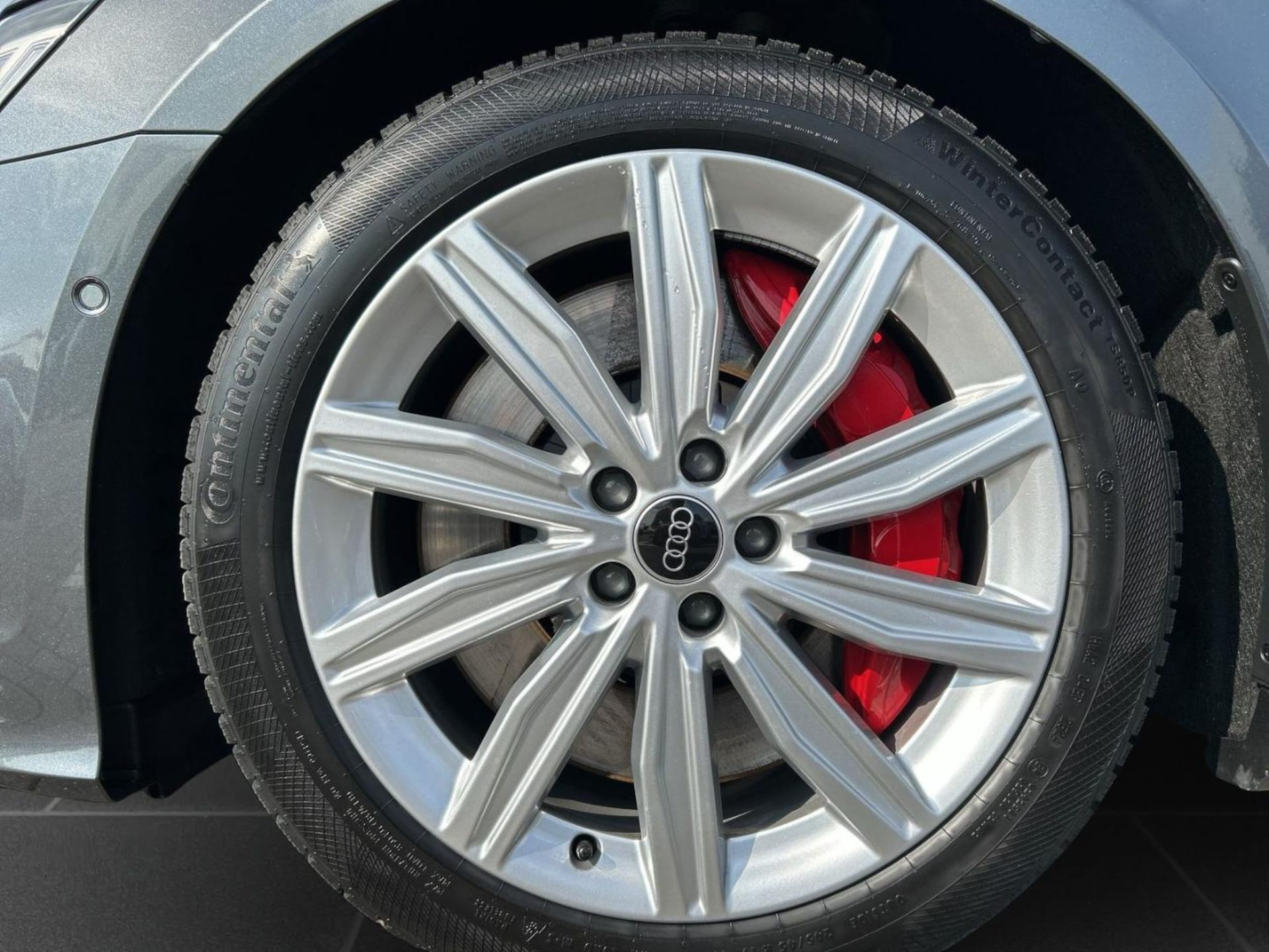 Audi S6 Avant