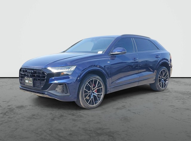 2022 Audi Q8