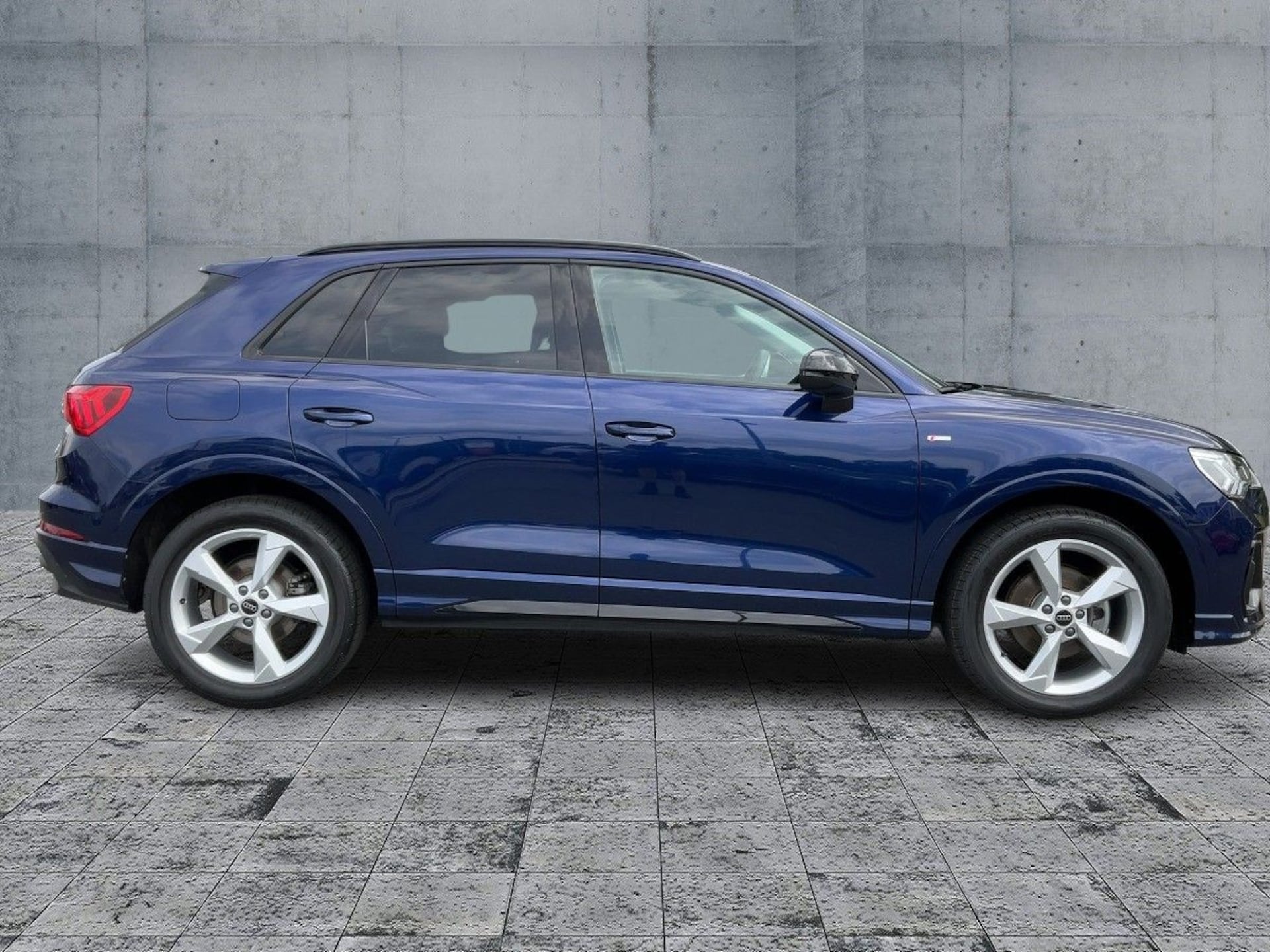 Audi Q3 SUV S line