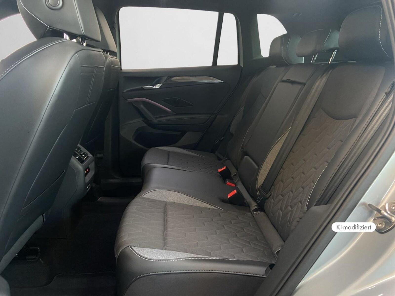 Volkswagen Tiguan – Bild 14