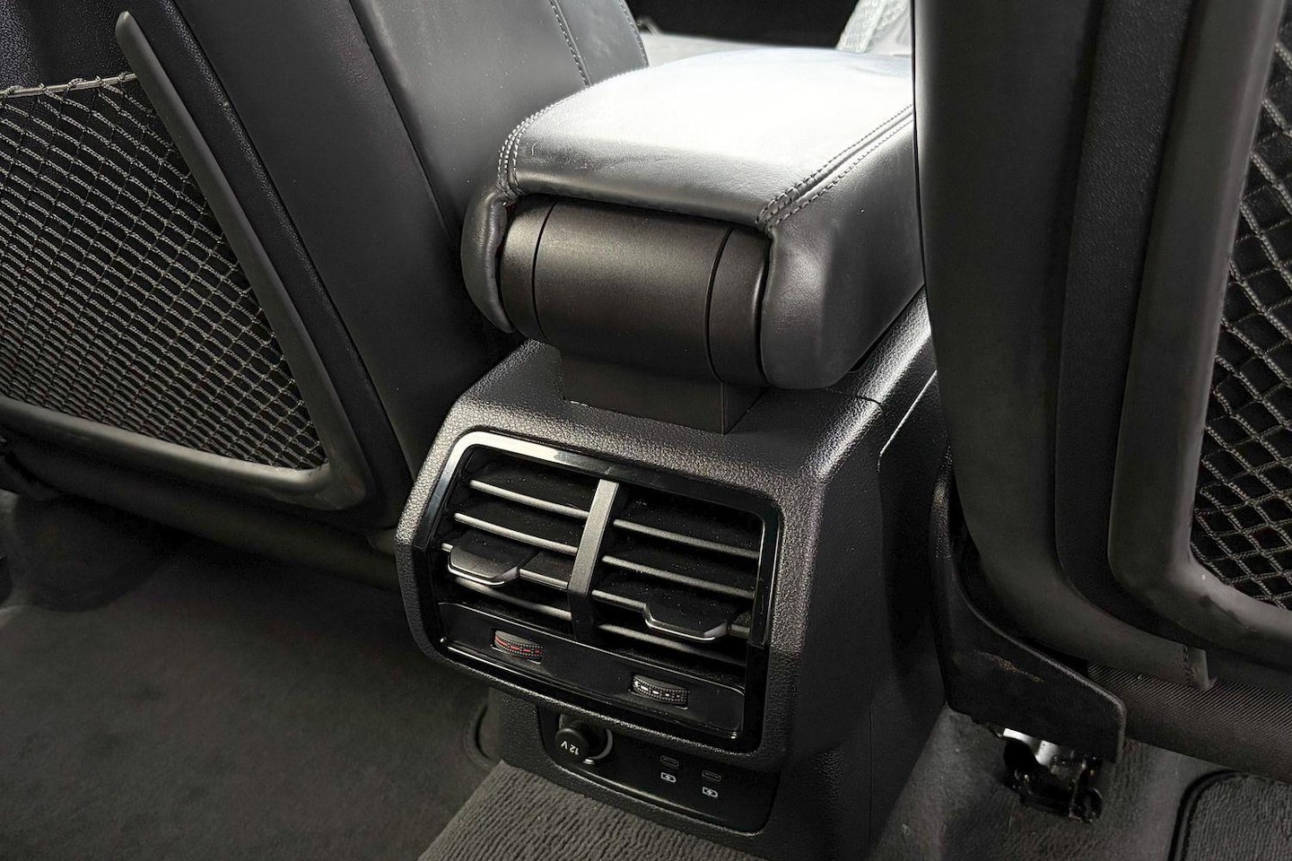 Image about Audi RS Q3 TFSI quattro S tronic