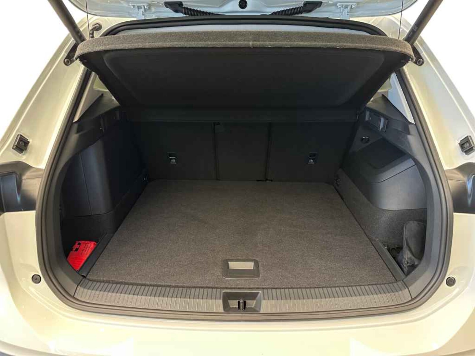 Volkswagen Tiguan – Bild 10