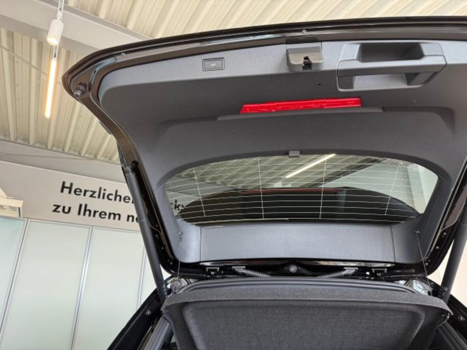 Volkswagen Tiguan – Bild 16