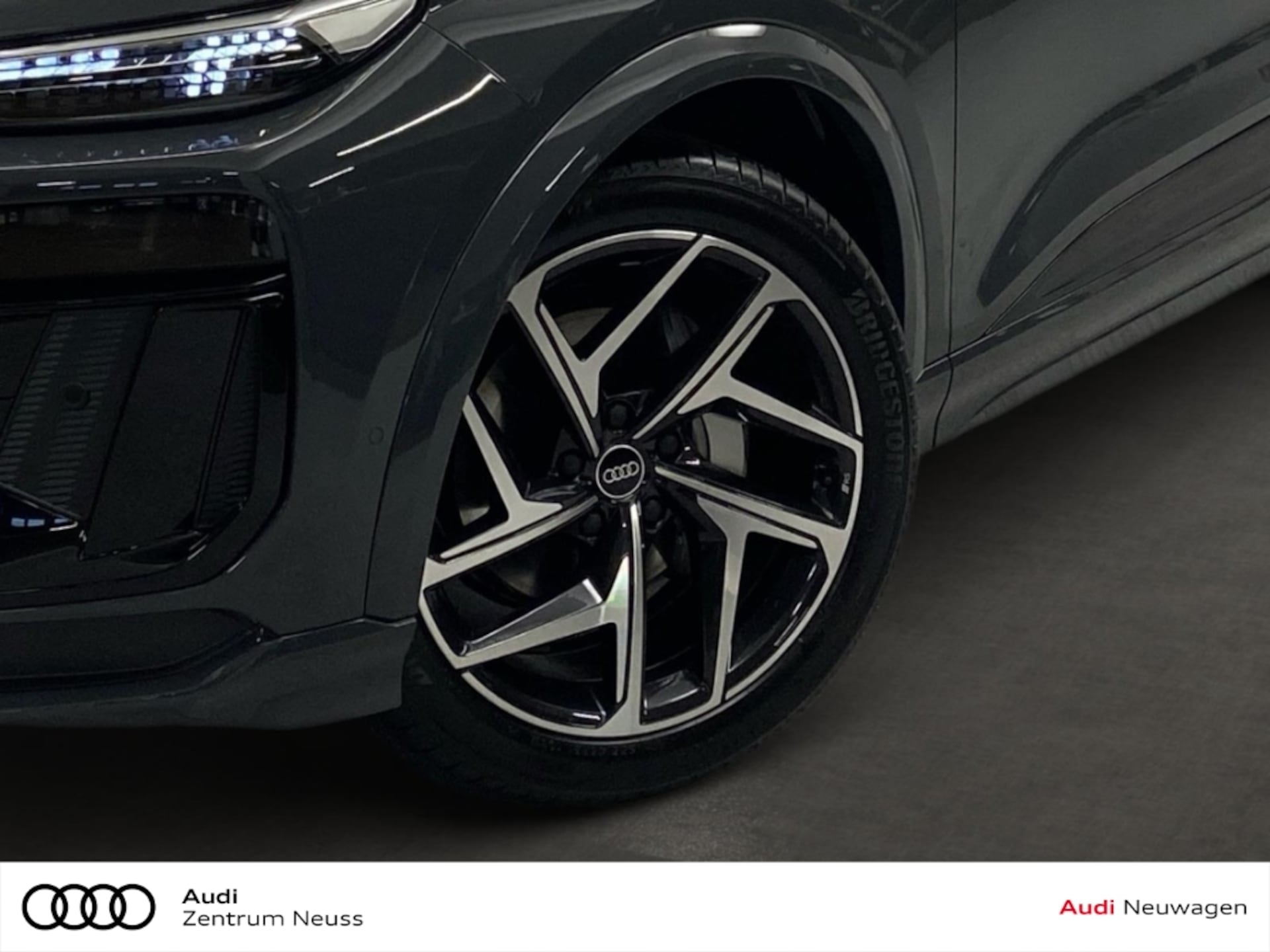 Audi Q6 SUV e-tron
