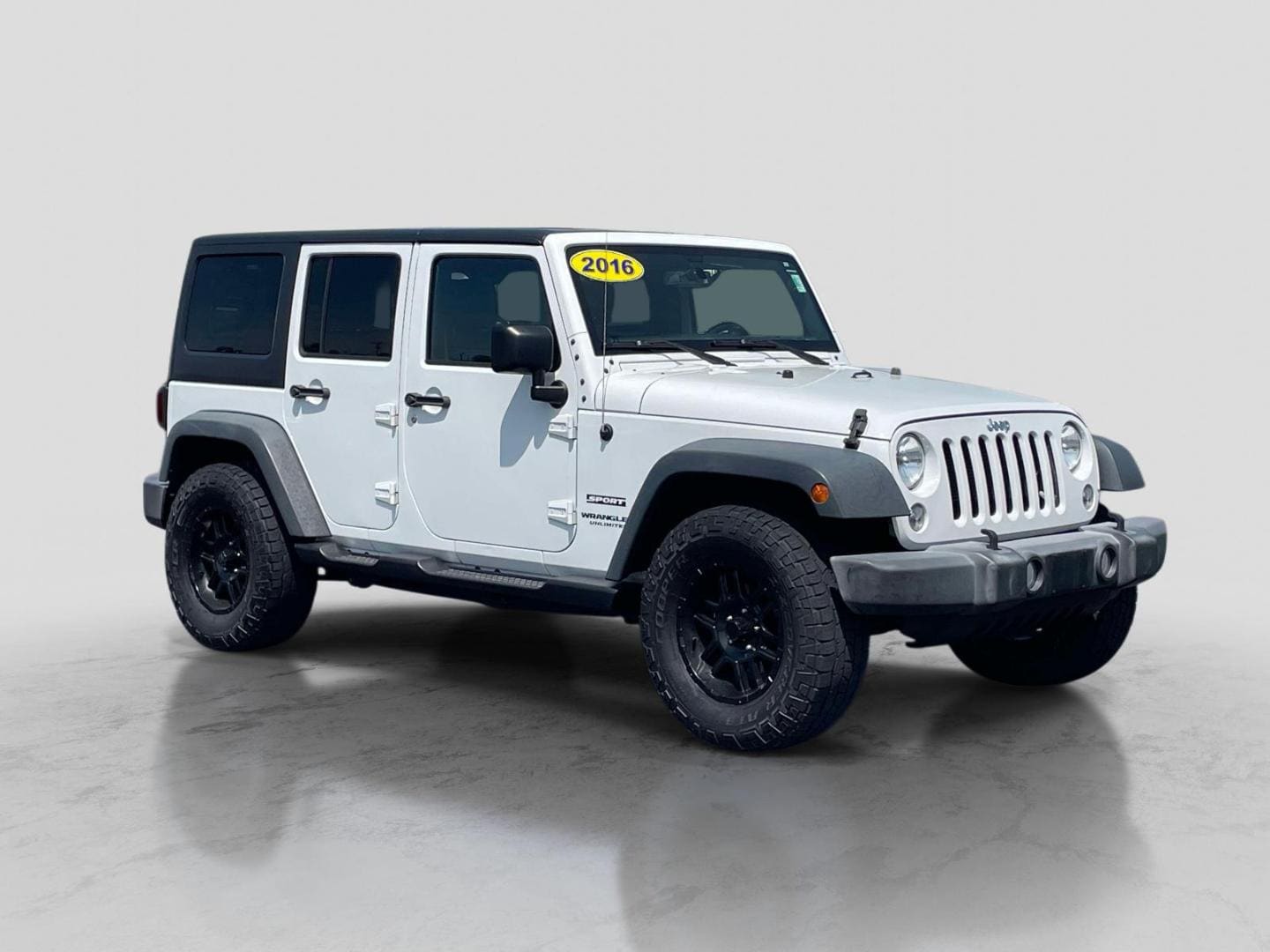 2016 Jeep Wrangler Sport S's photo