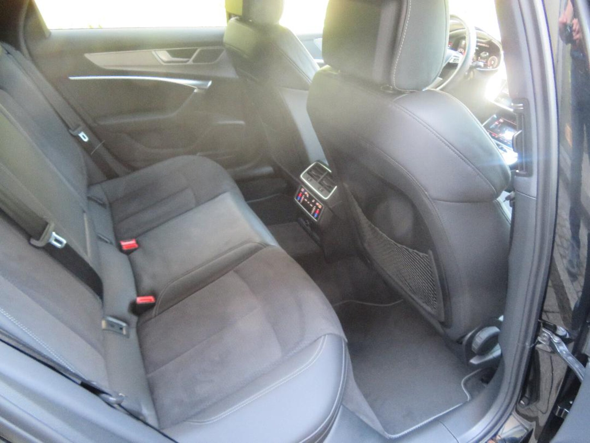 Audi A6 Avant S line