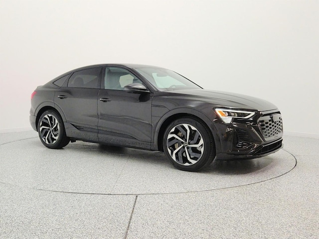 2024 Audi Q8 Sportback e-tron