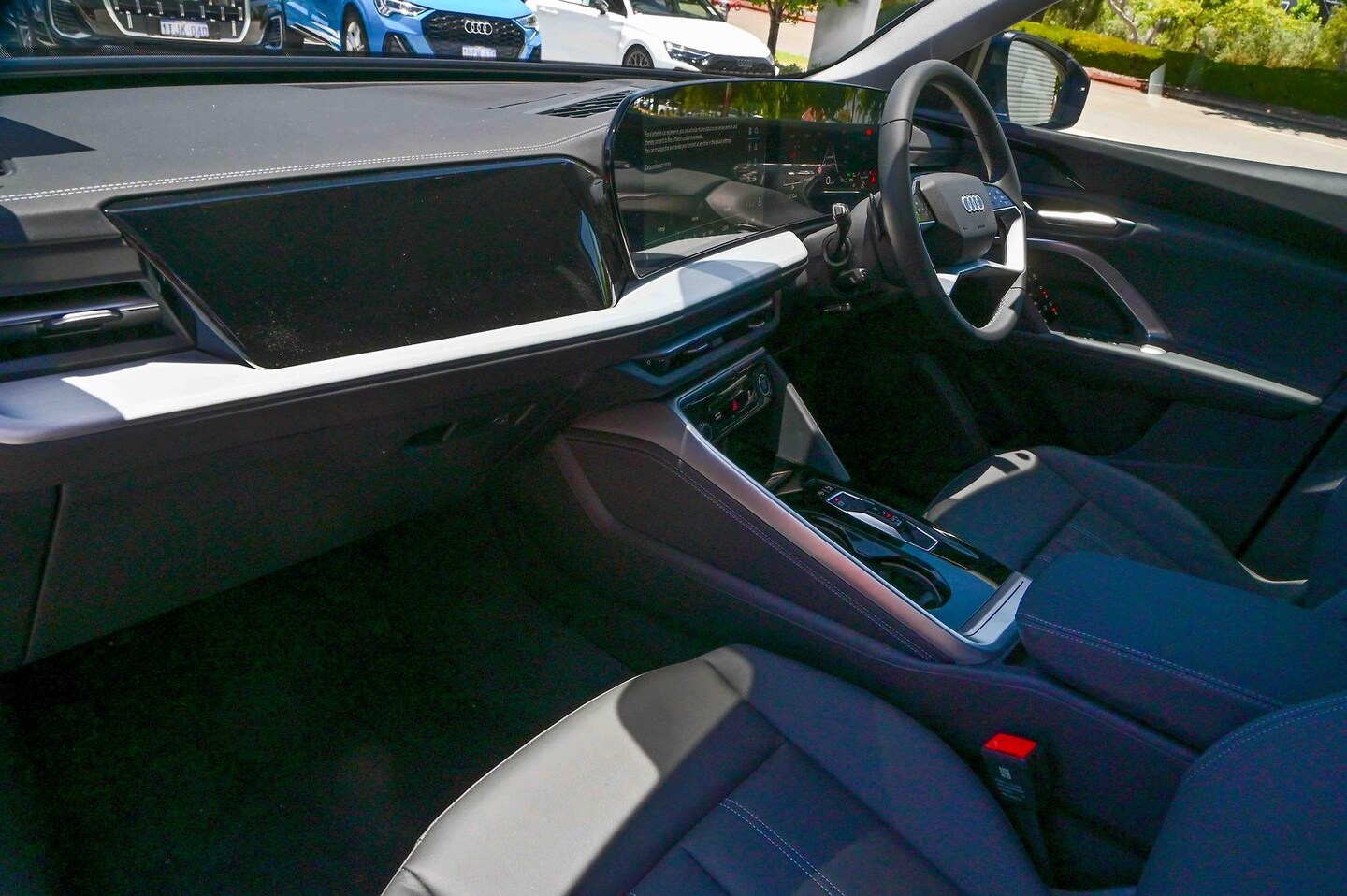 Image about Audi Q5 SUV TFSI 150 kW