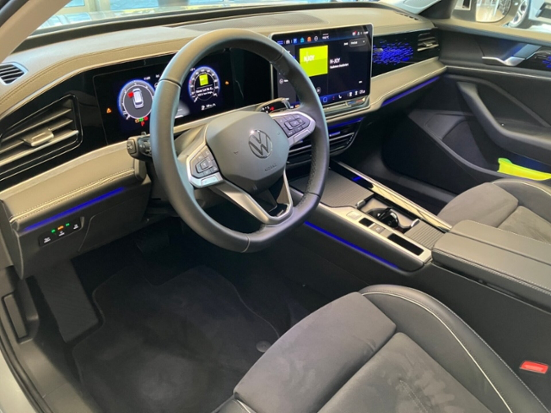 Volkswagen Passat Elegance