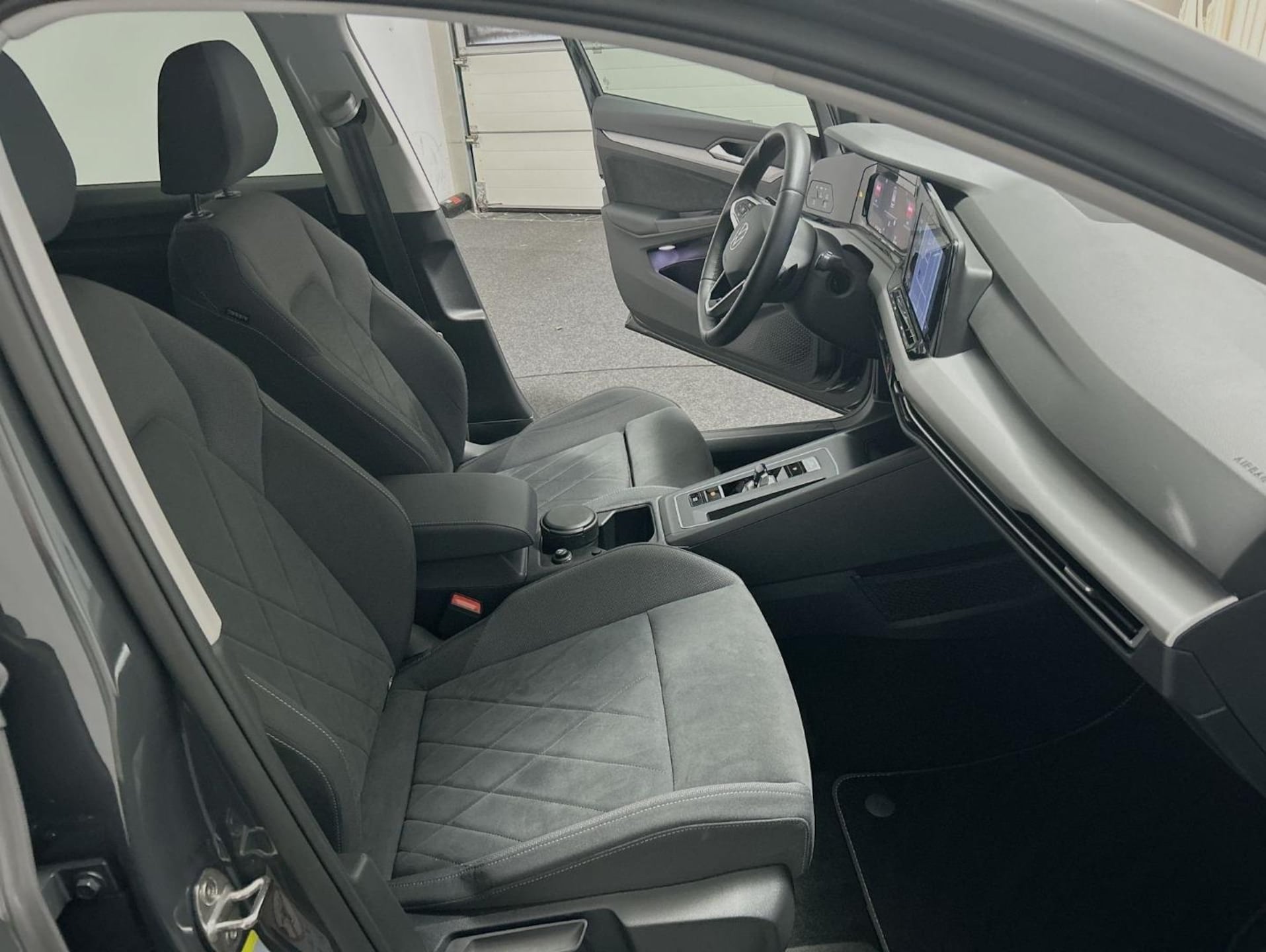 Volkswagen Golf Variant Life