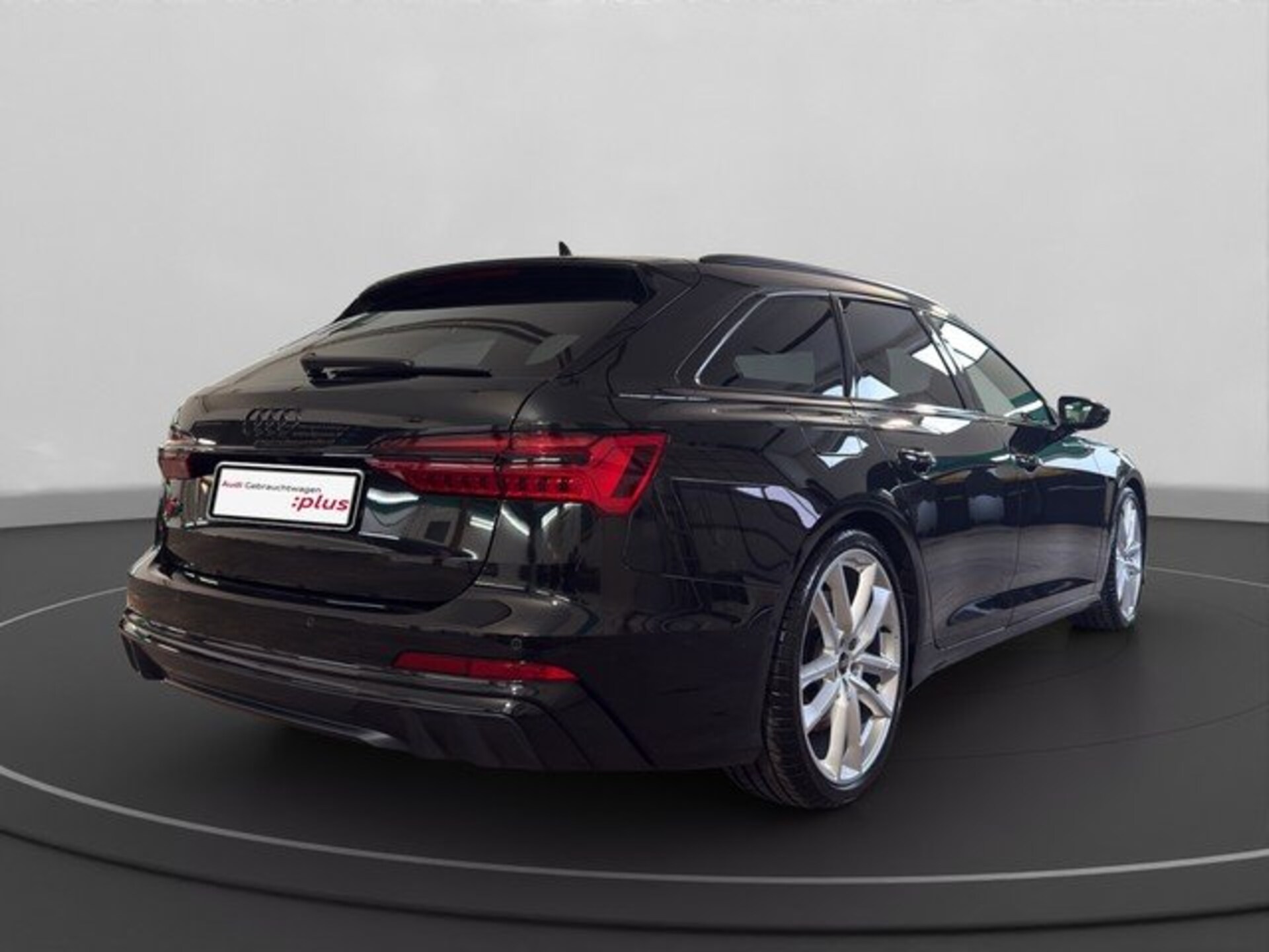 Audi S6 Avant