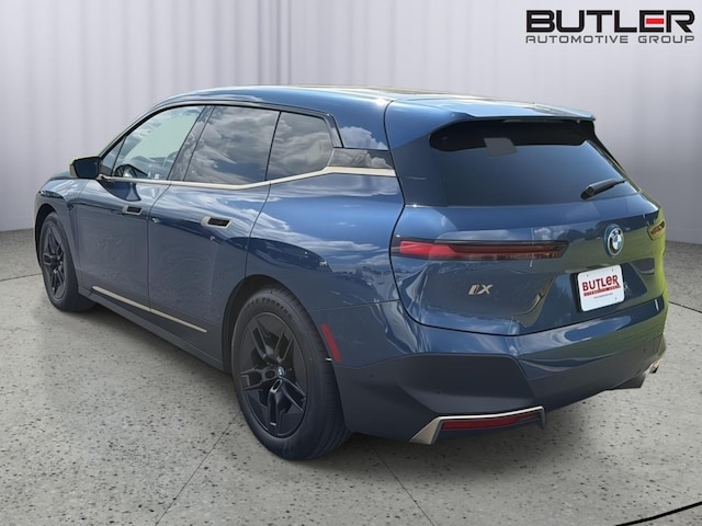 2023 BMW iX