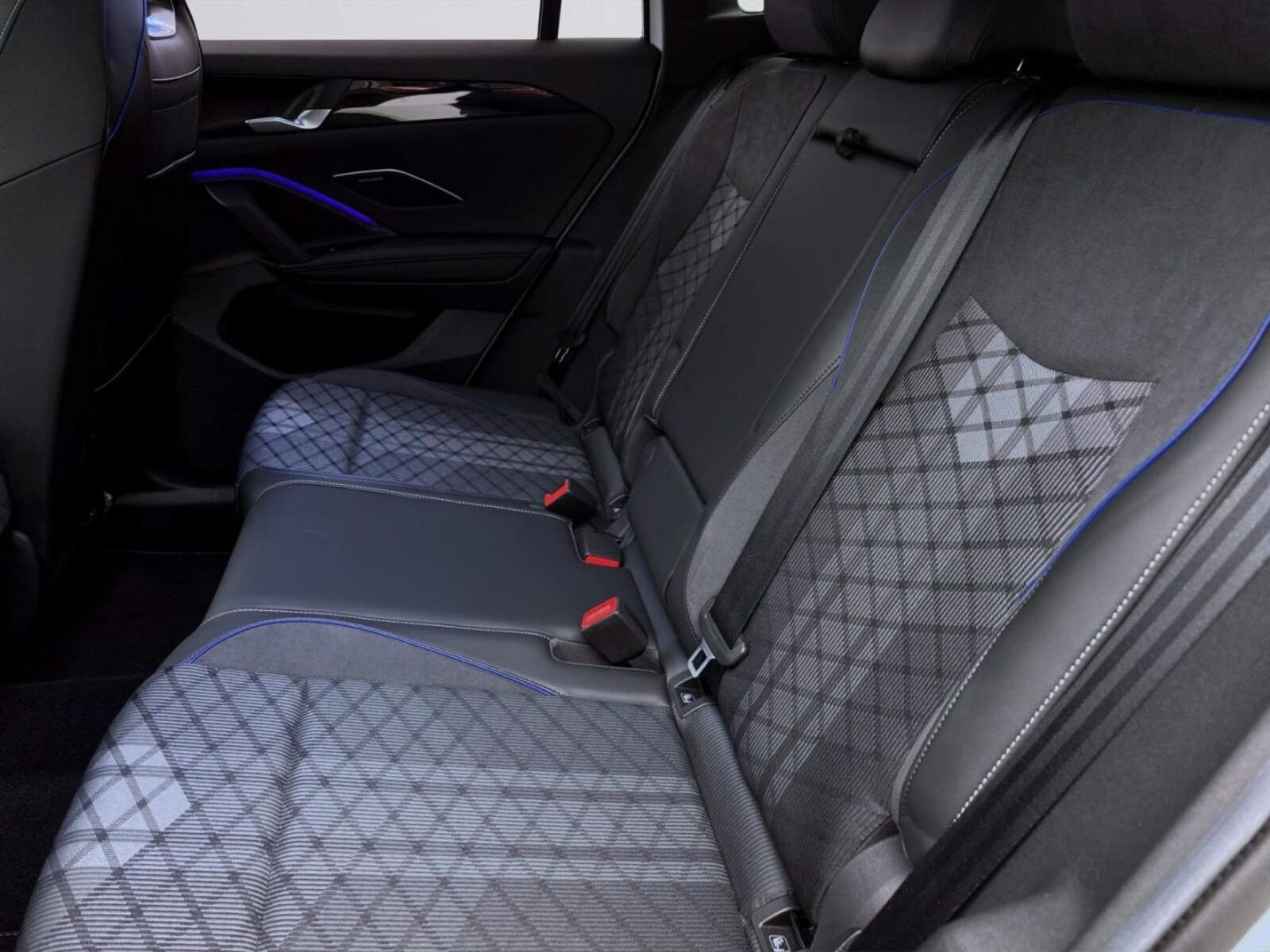 Volkswagen Tiguan – Bild 16
