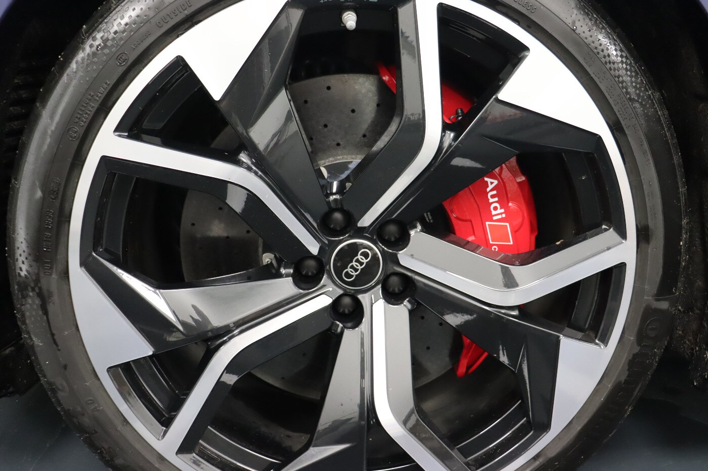 Image about Audi RS Q8 TFSI quattro tiptronic