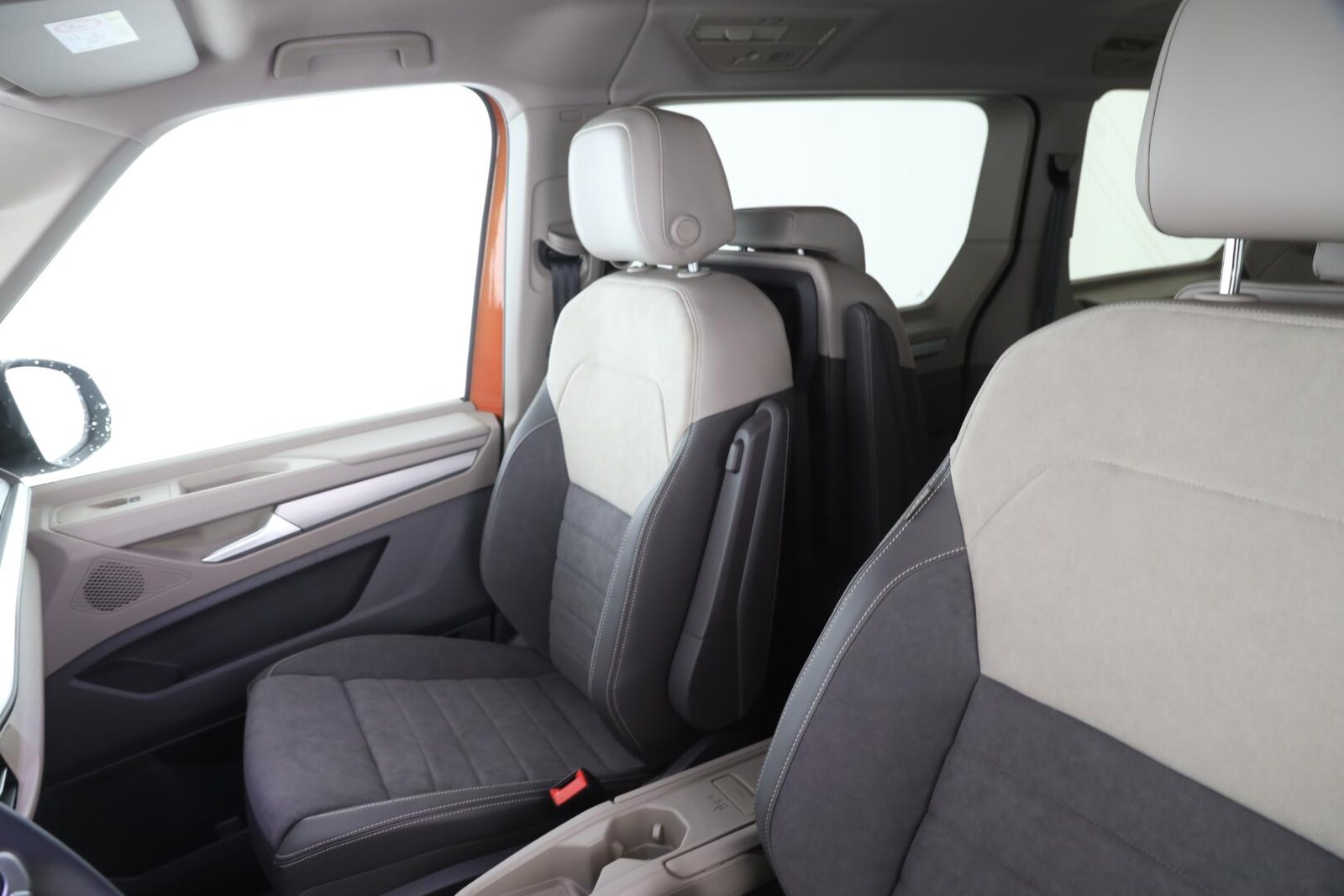 Volkswagen Multivan Langversion – Bild 15