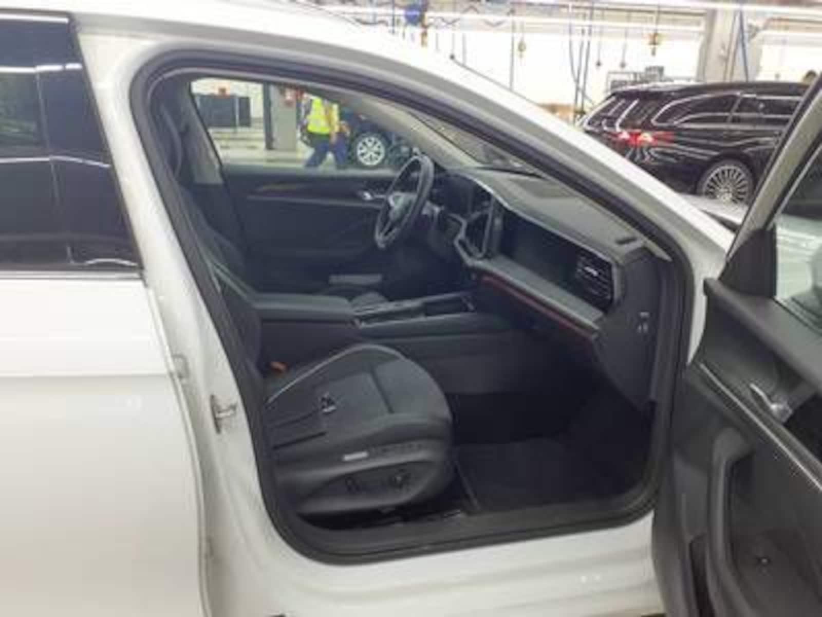 Volkswagen Passat – Bild 7